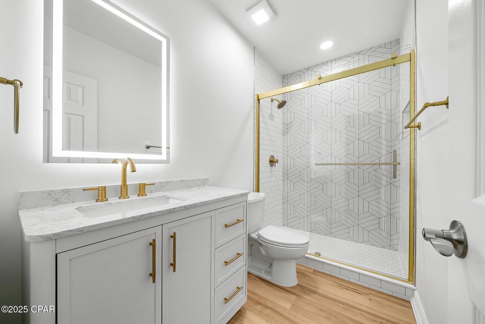 5801 Thomas Drive 1414