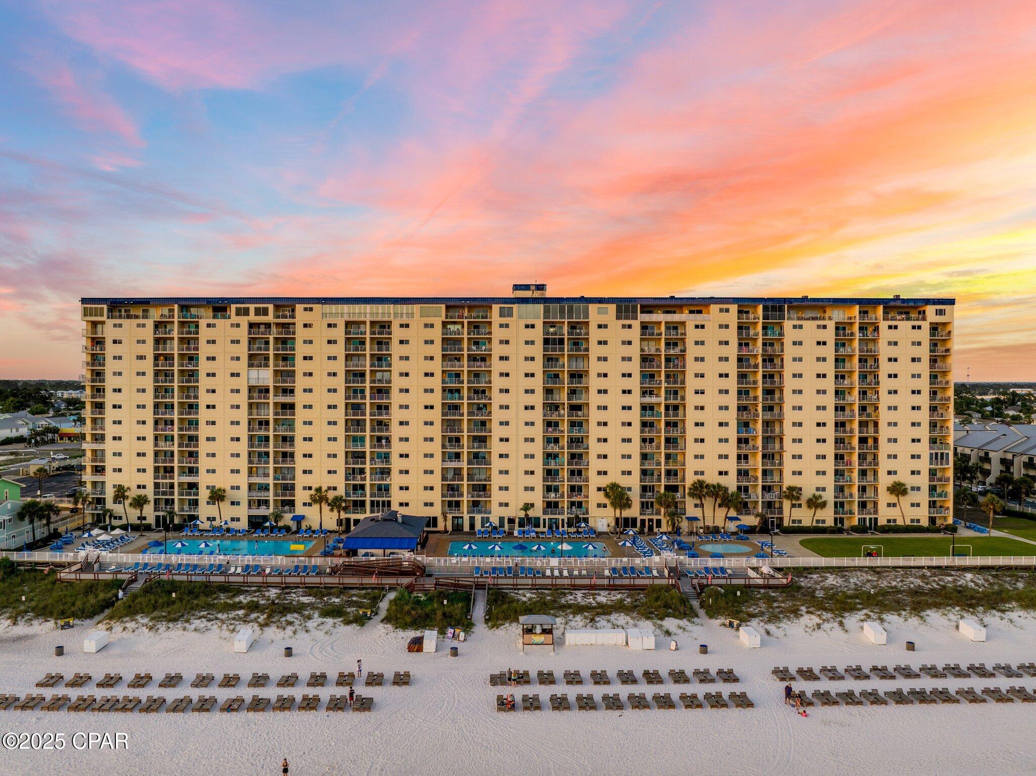 5801 Thomas Drive 1414