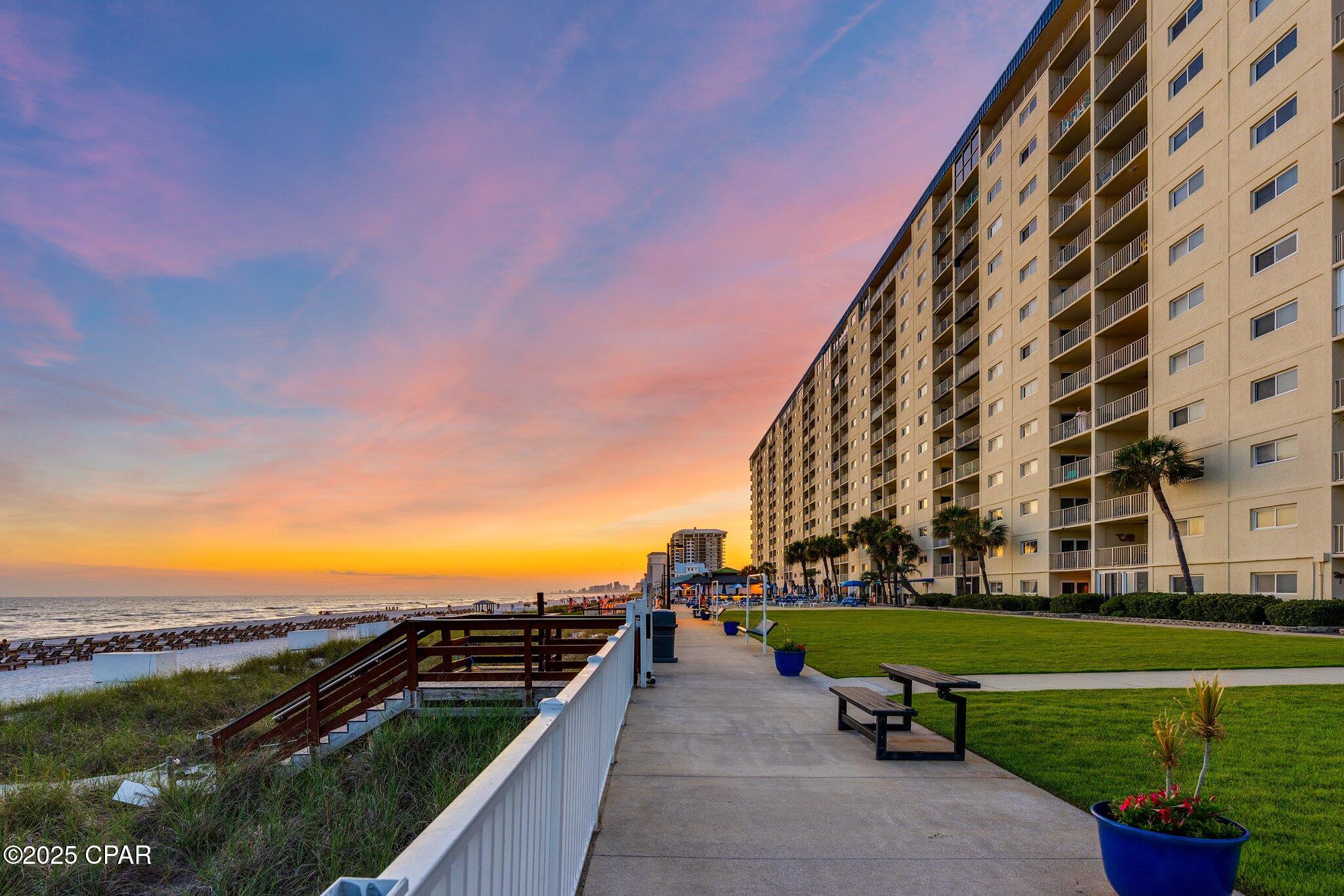 5801 Thomas Drive 1414