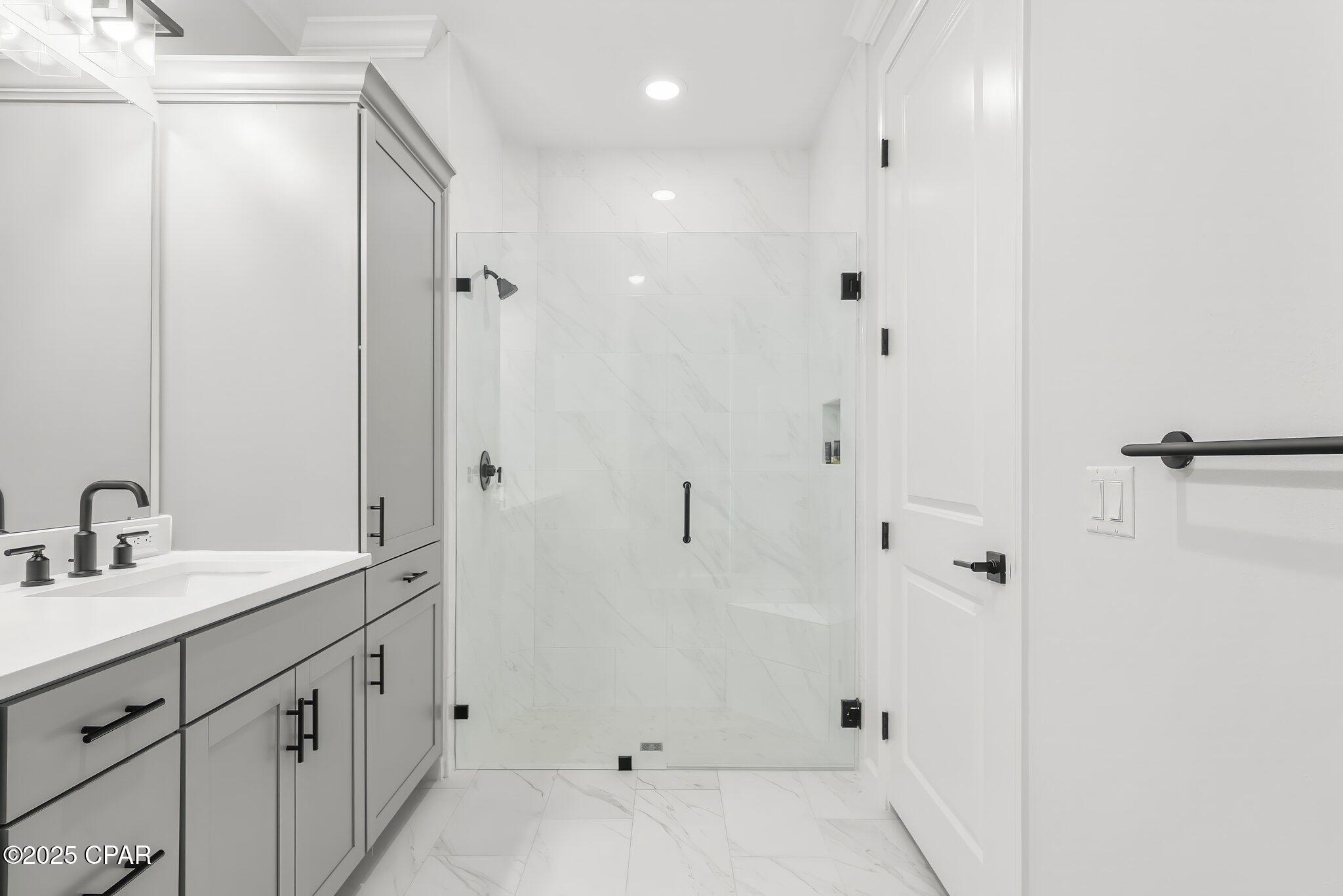 8526 Island Breeze Avenue