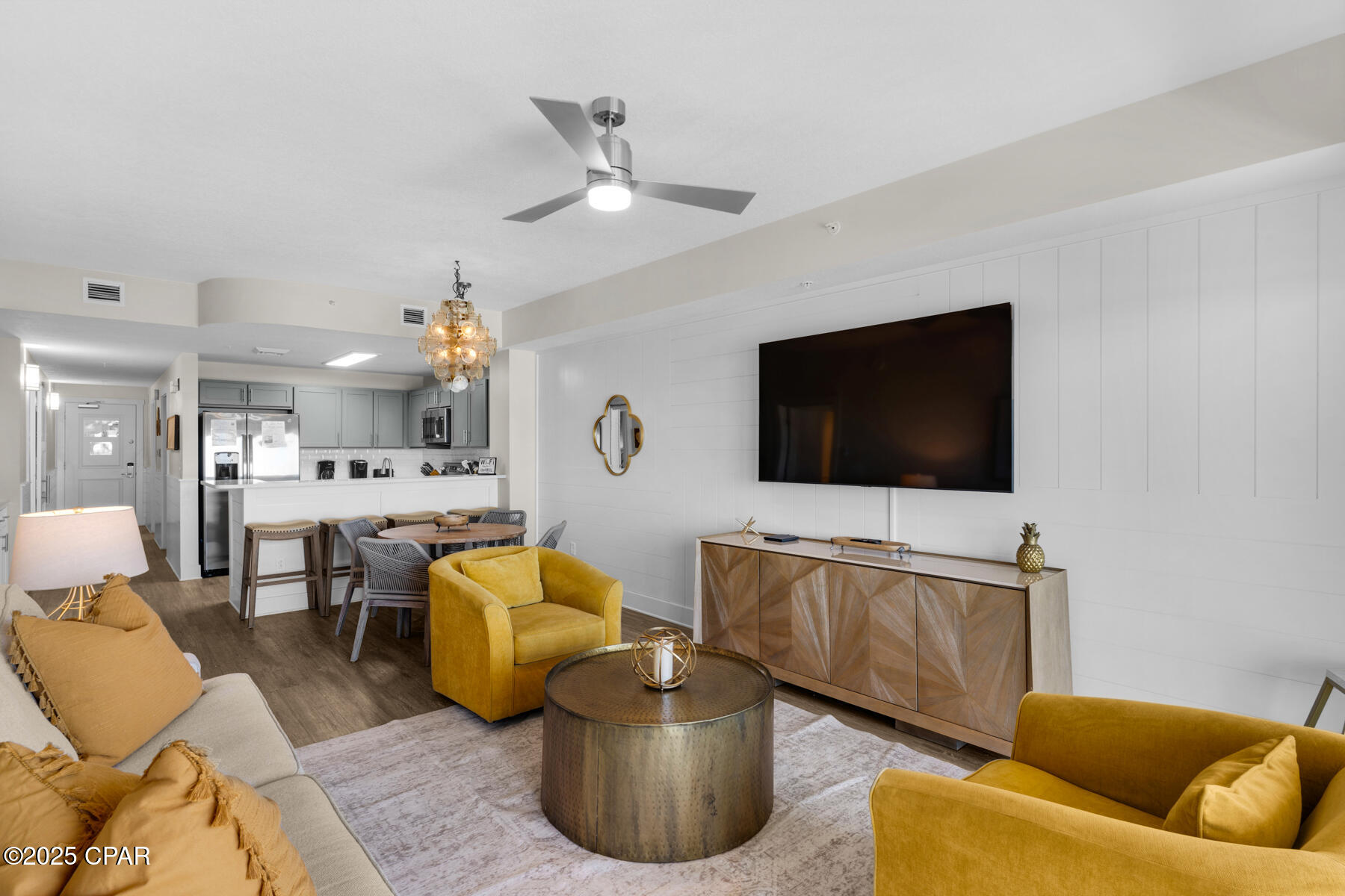 15928 Front Beach Road 711