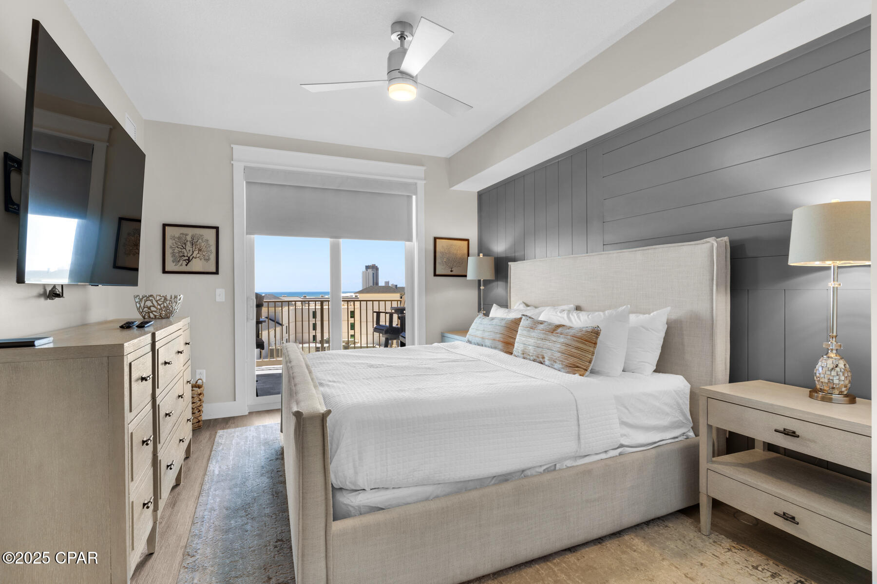 15928 Front Beach Road 711