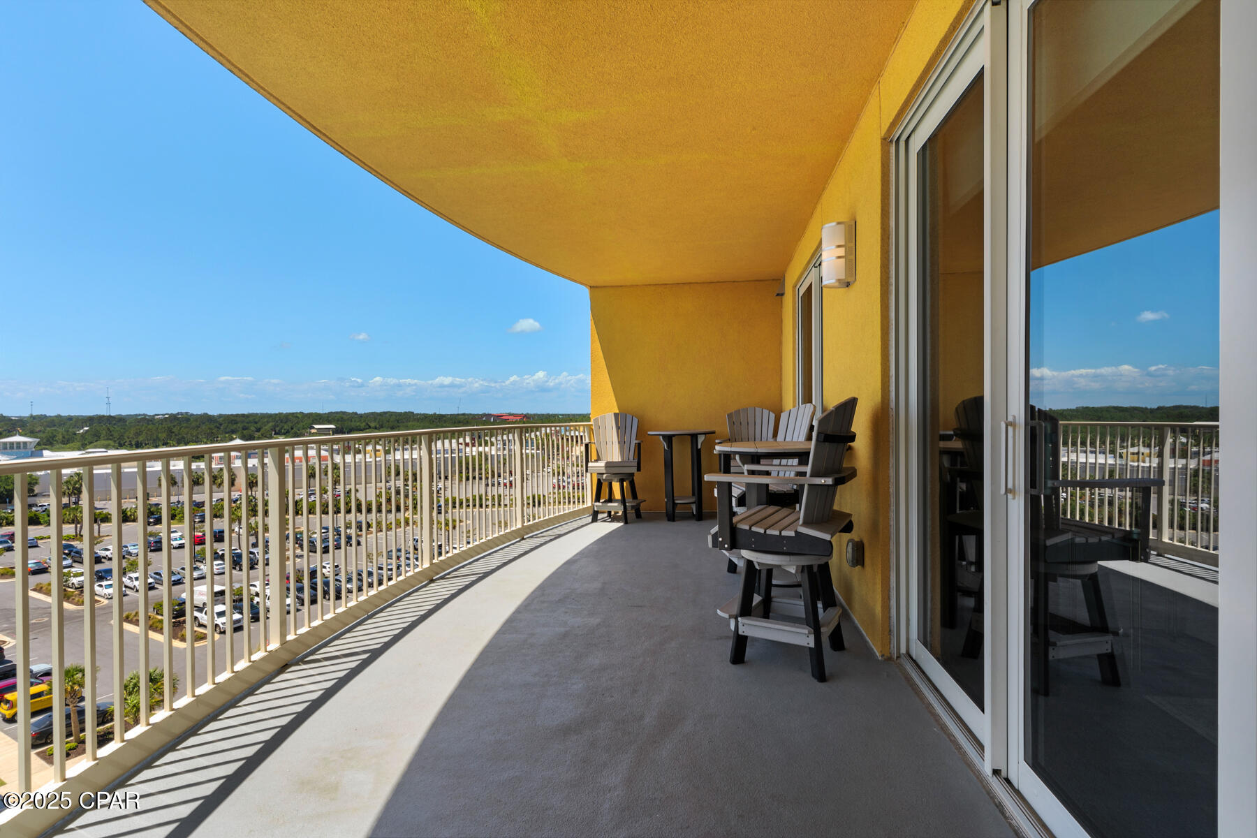 15928 Front Beach Road 711