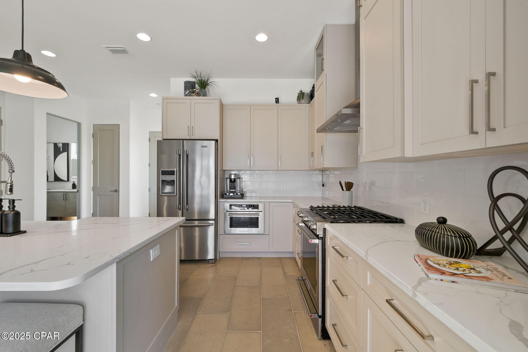 8597 N Lagoon Drive