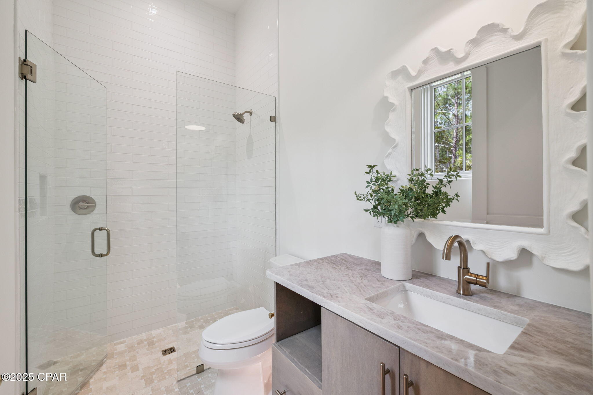 1576 Salamander Trail