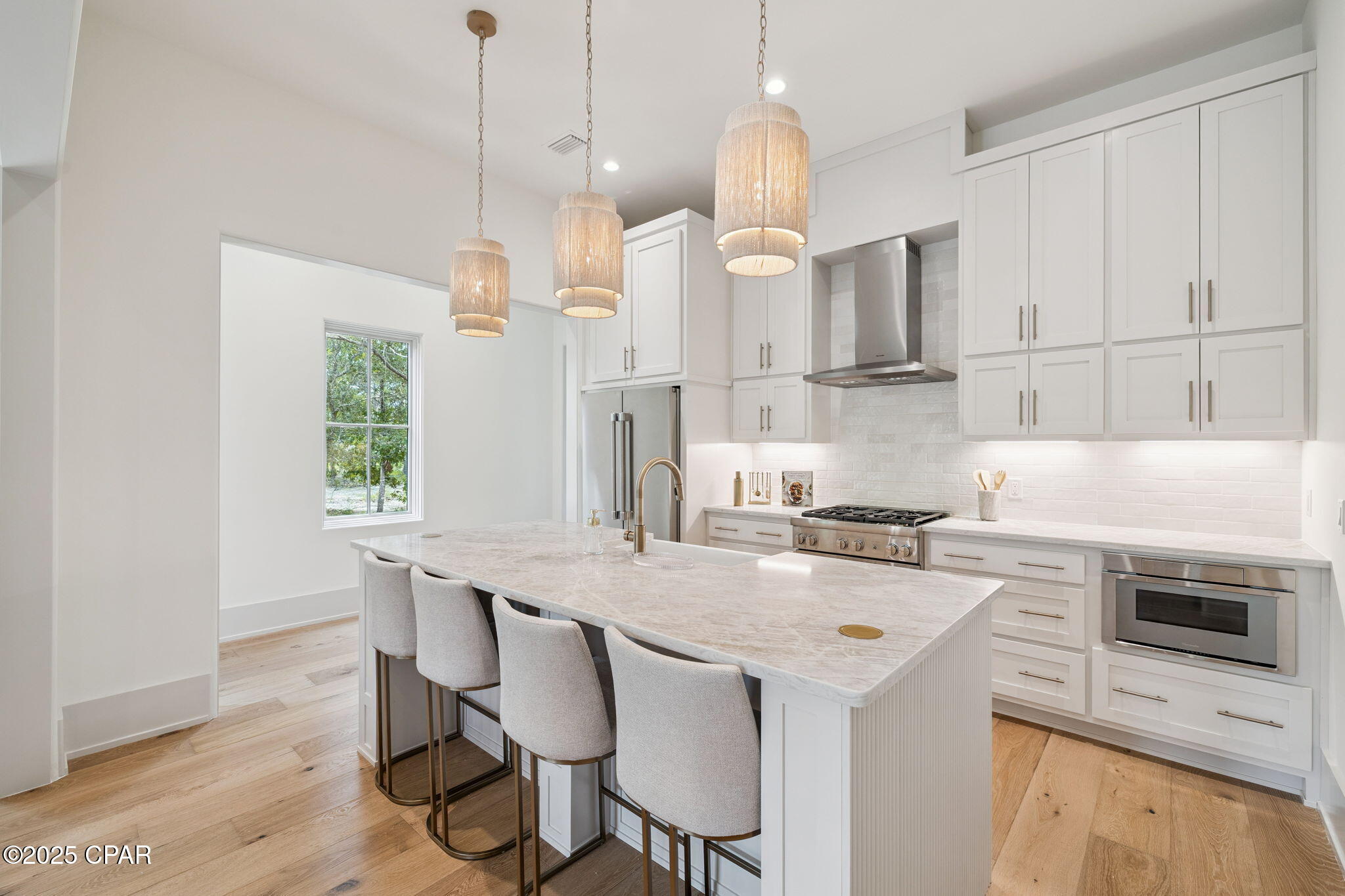 1576 Salamander Trail