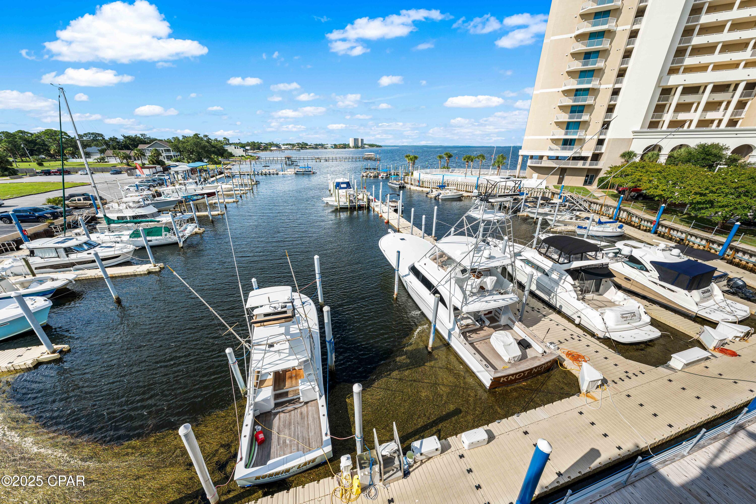 6422 W Hwy 98 404 404