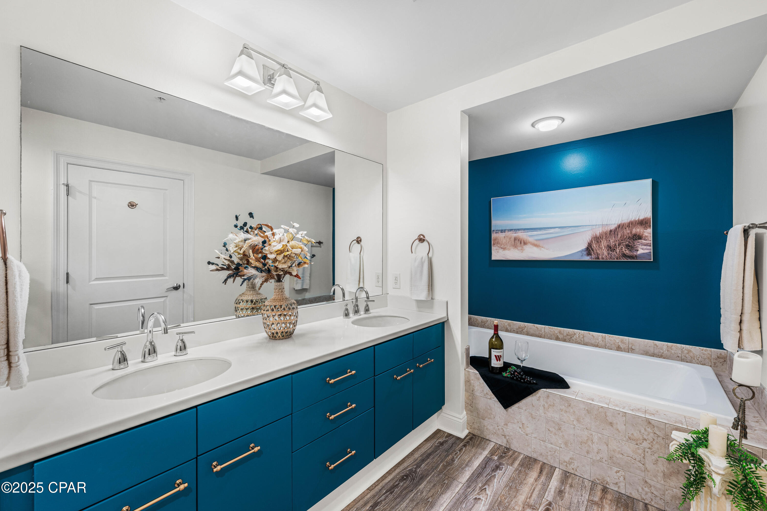 6422 W Hwy 98 404 404