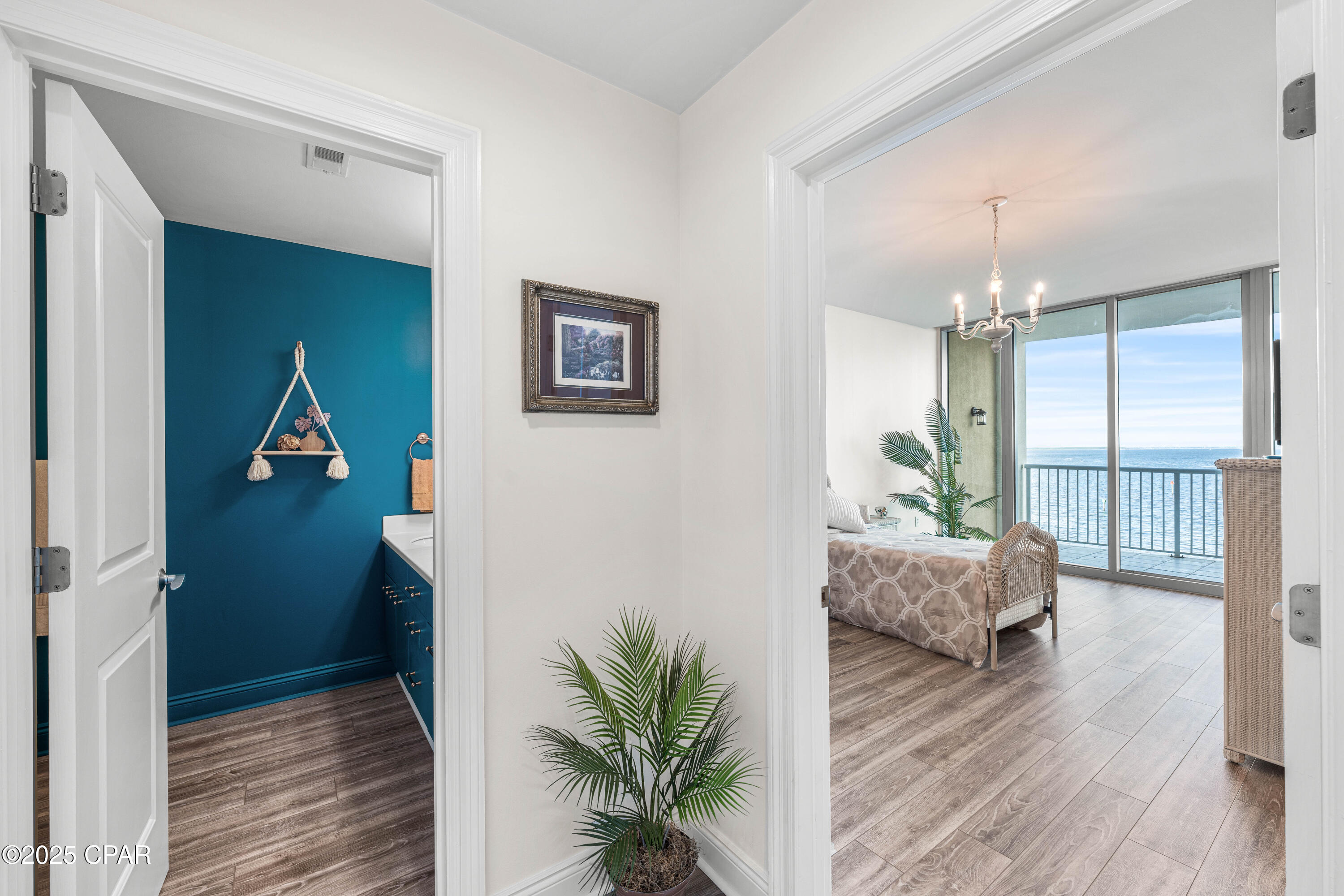 6422 W Hwy 98 404 404