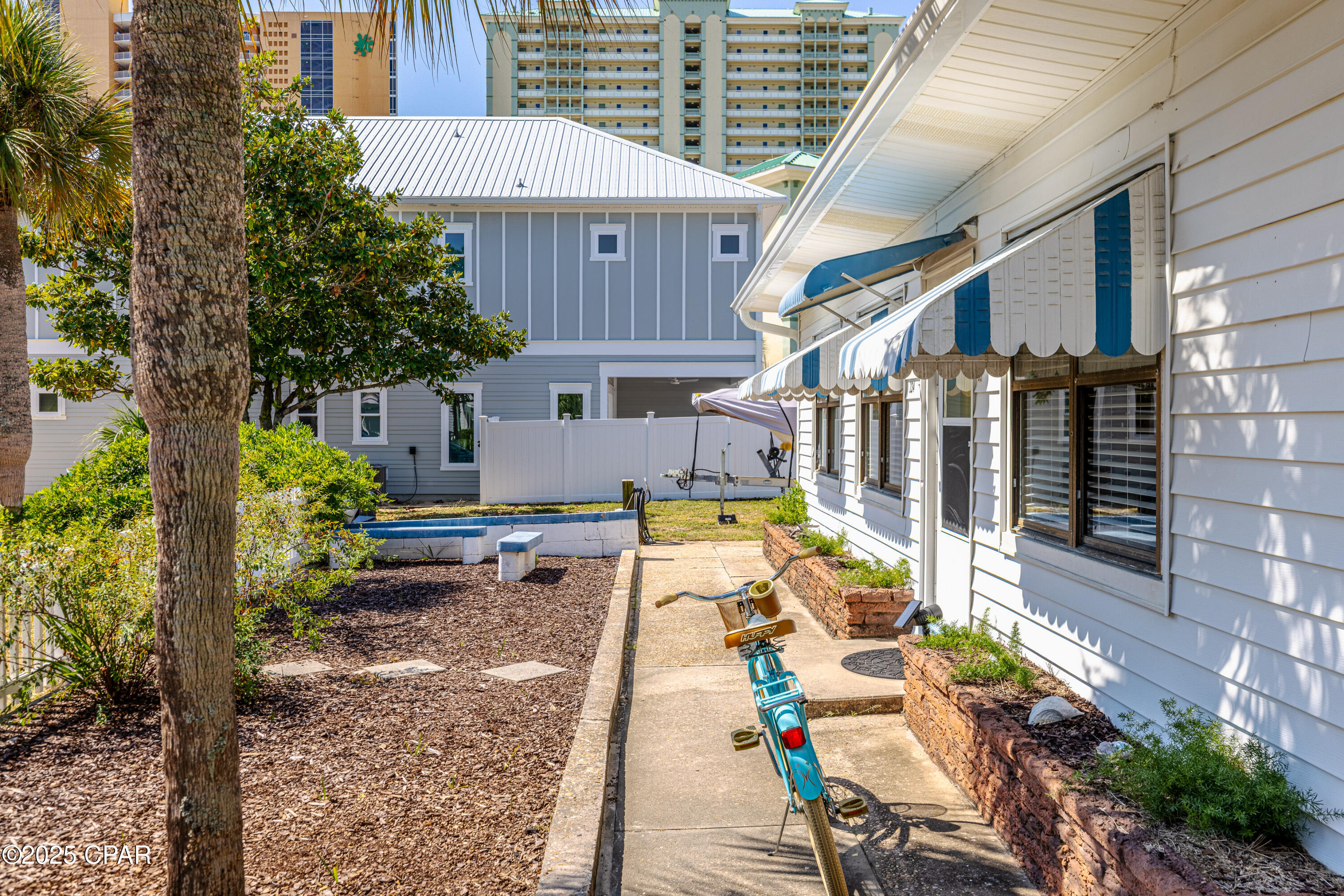 234 Sands Street