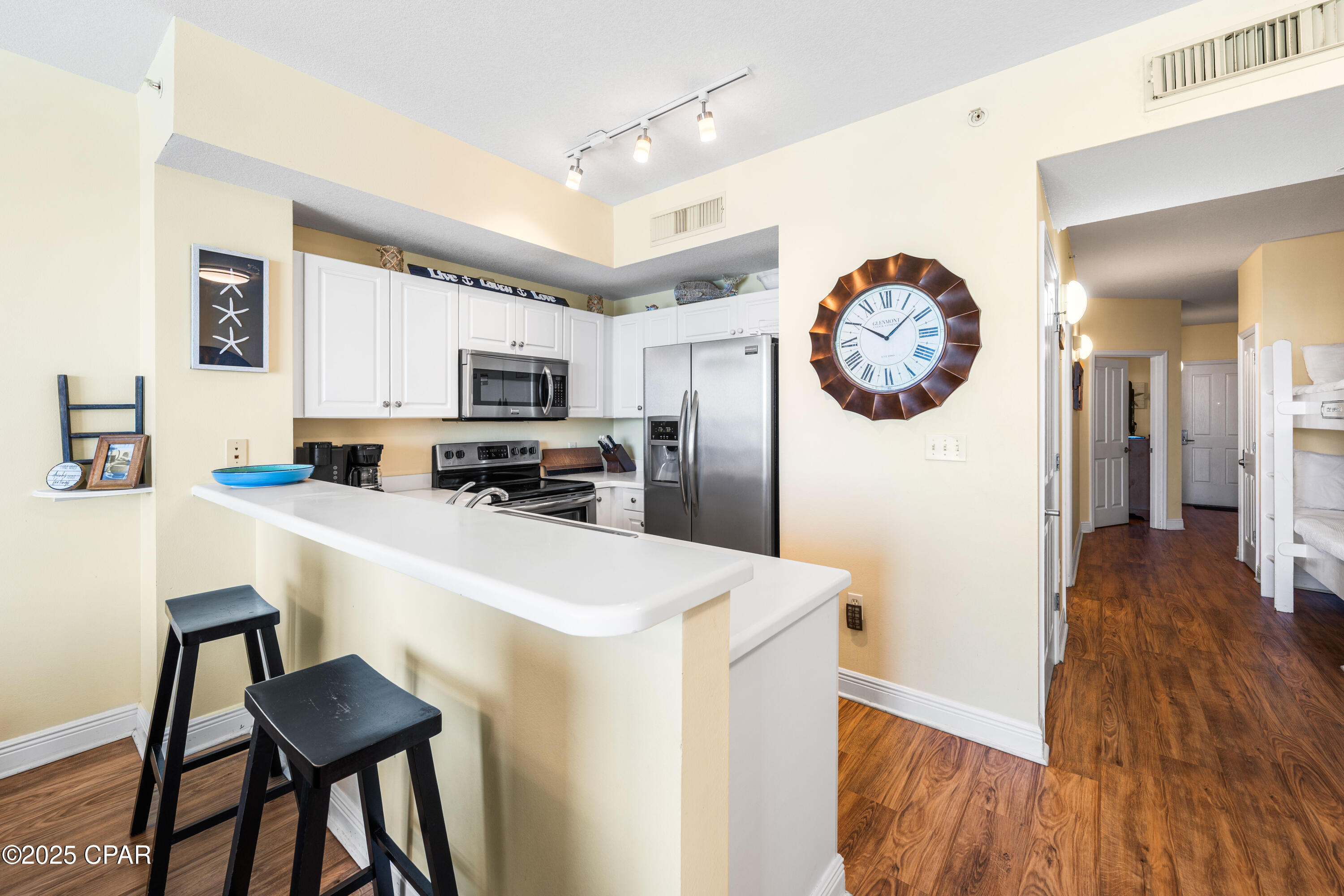 17757 Front Beach Road, 1903D