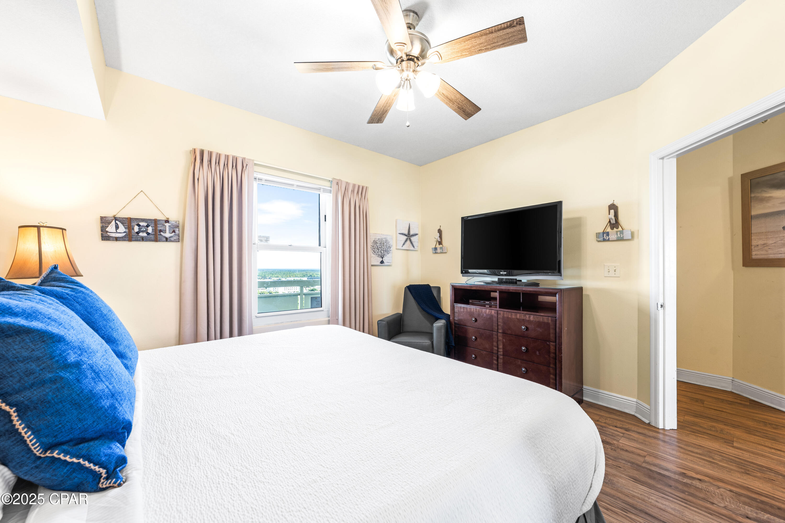 17757 Front Beach Road, 1903D