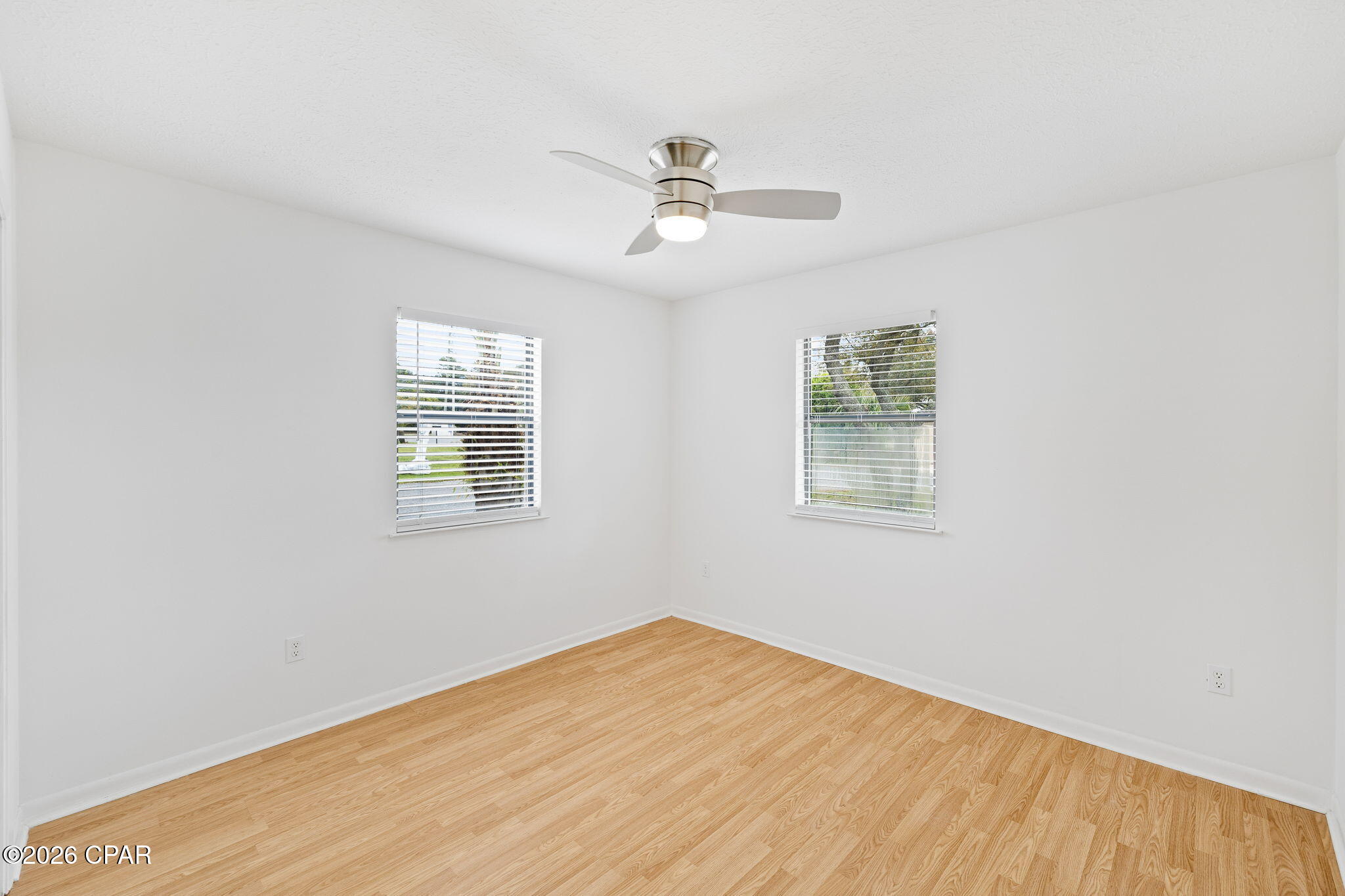 22604 Hilltop Avenue