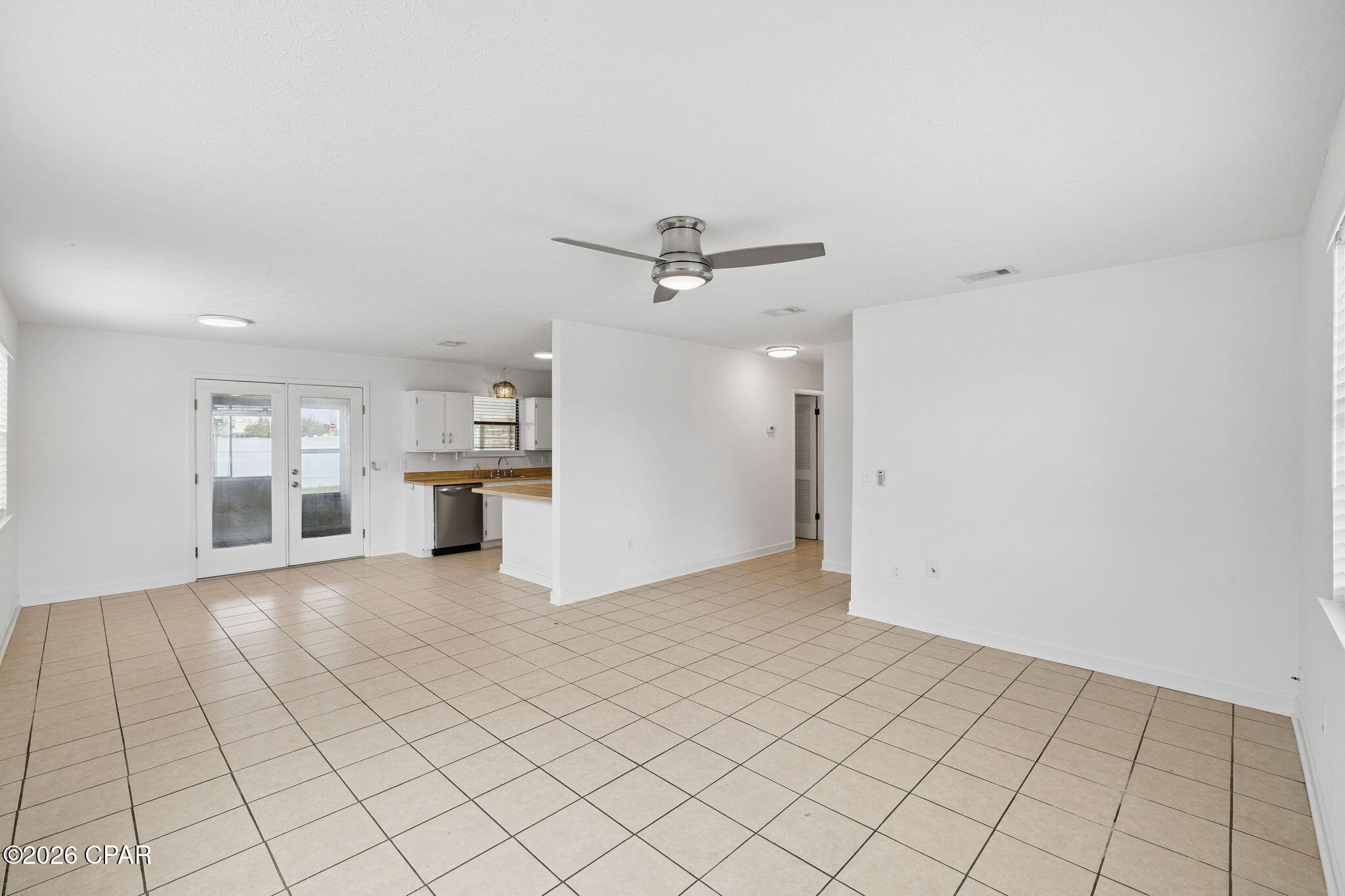 22604 Hilltop Avenue