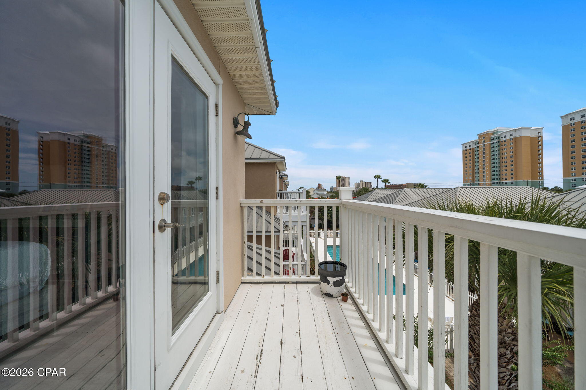 7827 Beach Drive