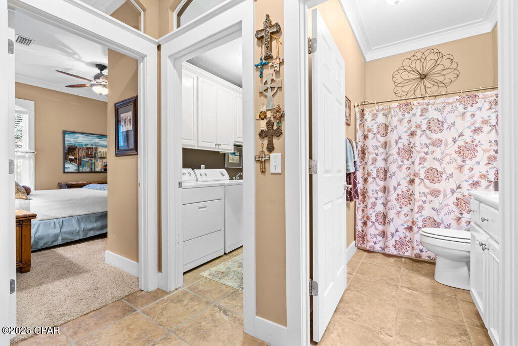 232 La Valencia Circle 1