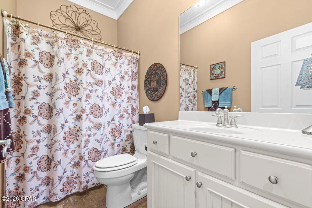 232 La Valencia Circle 1