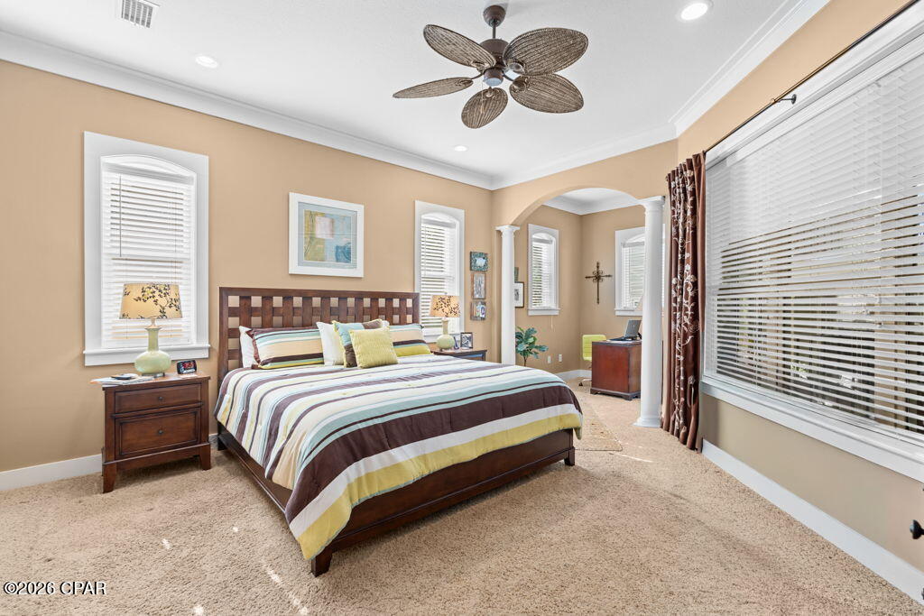 232 La Valencia Circle 1