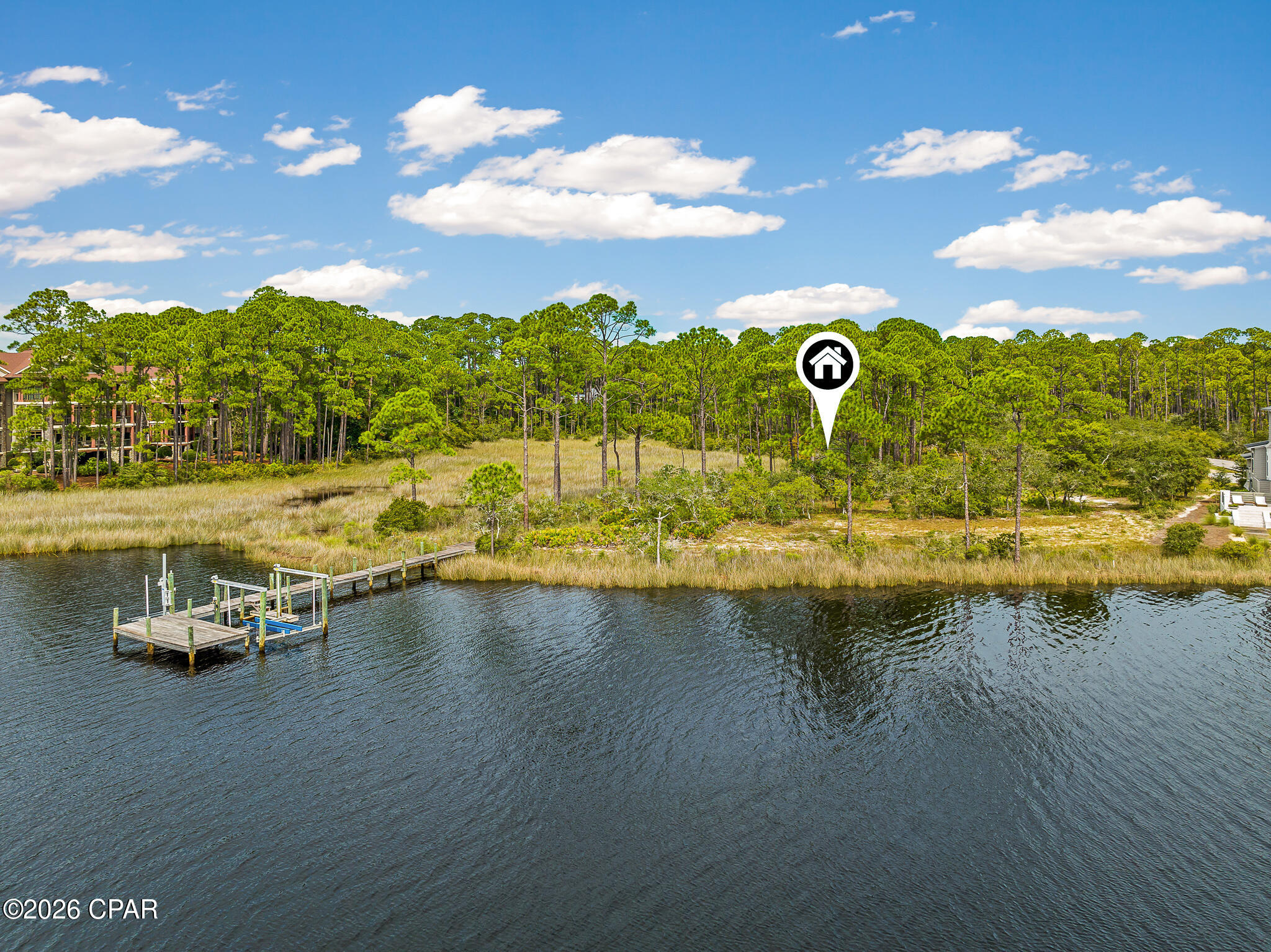 1103 E Water Oak Bend