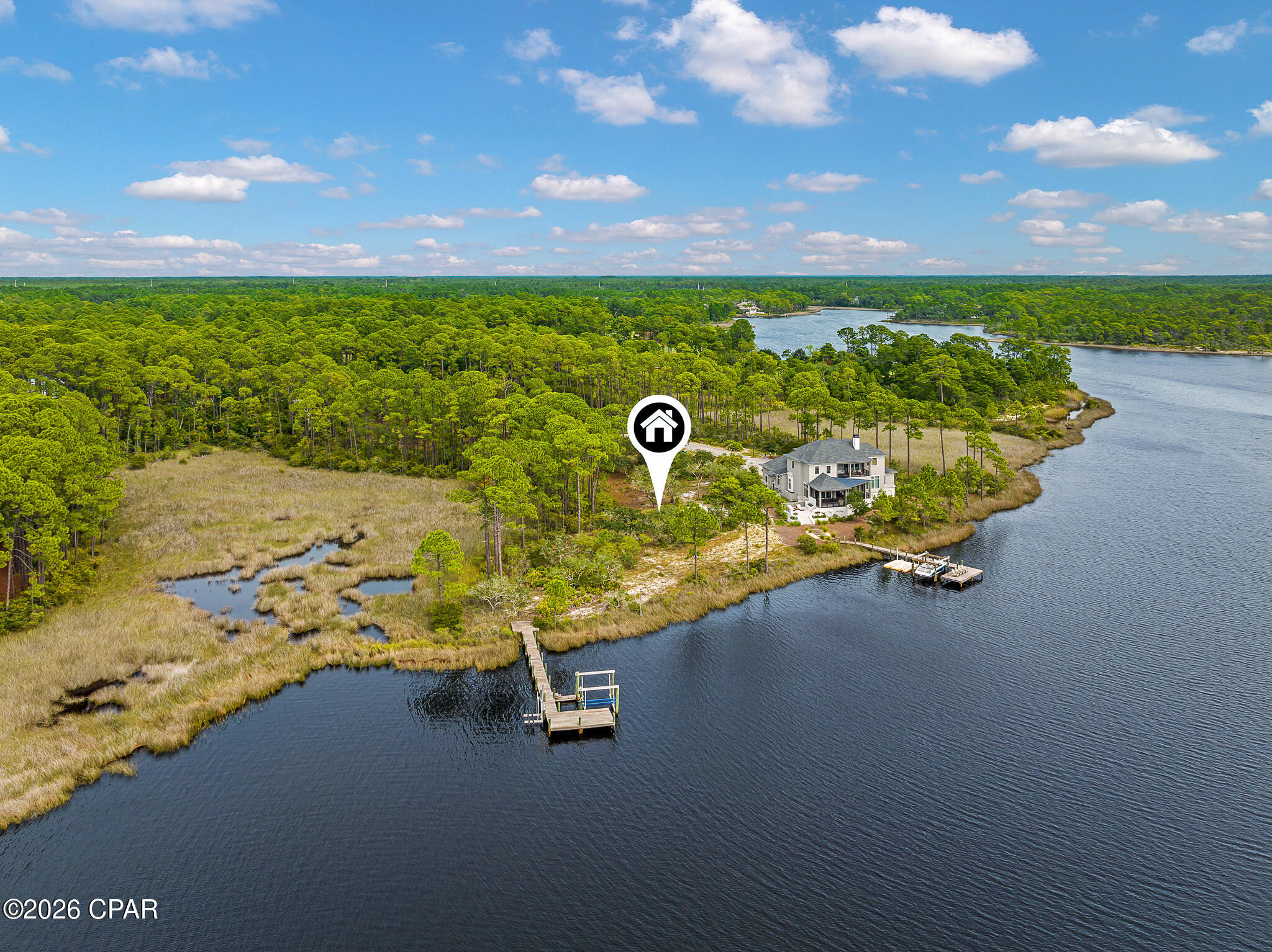 1103 E Water Oak Bend