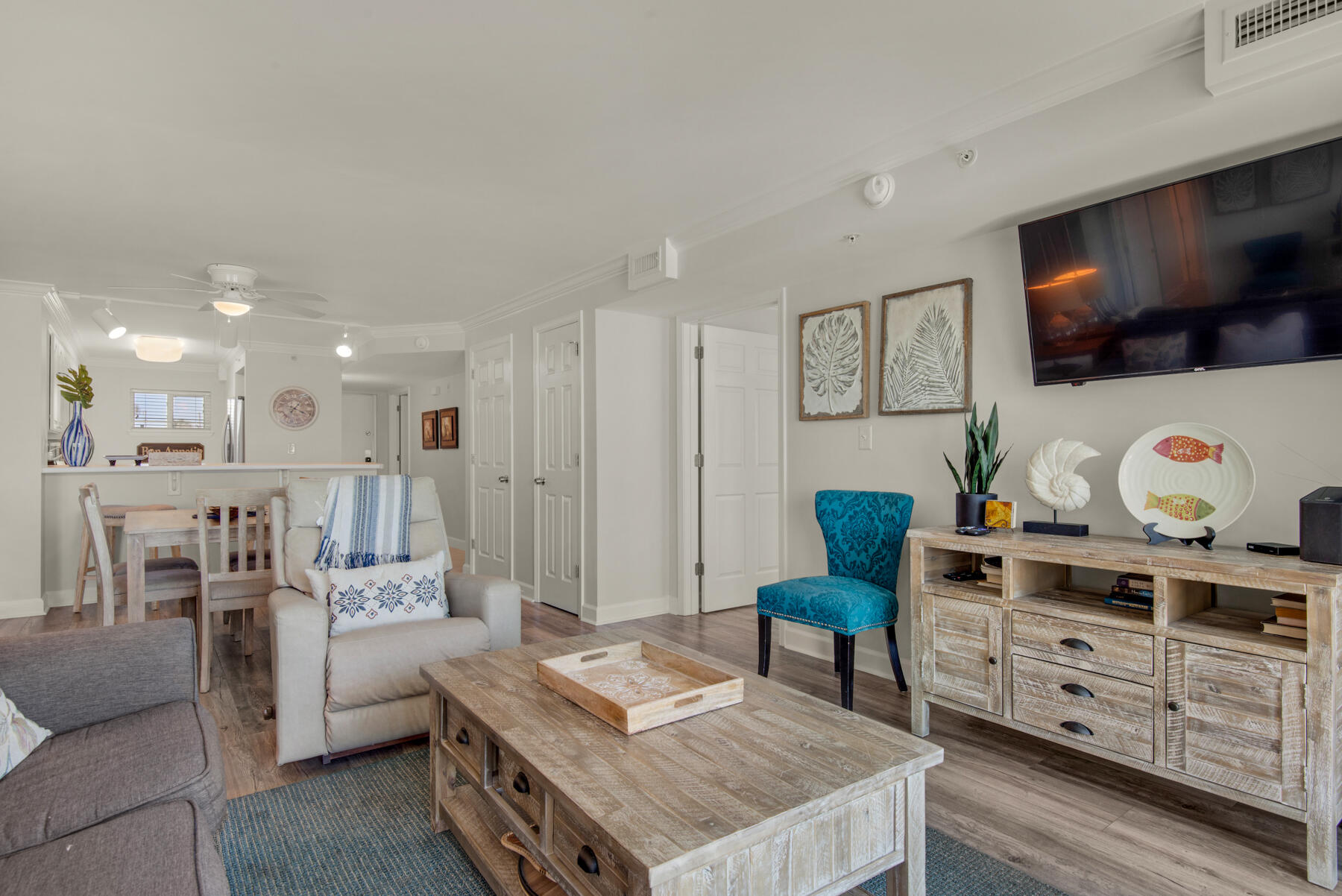 1114 Santa Rosa Beach Boulevard, 103