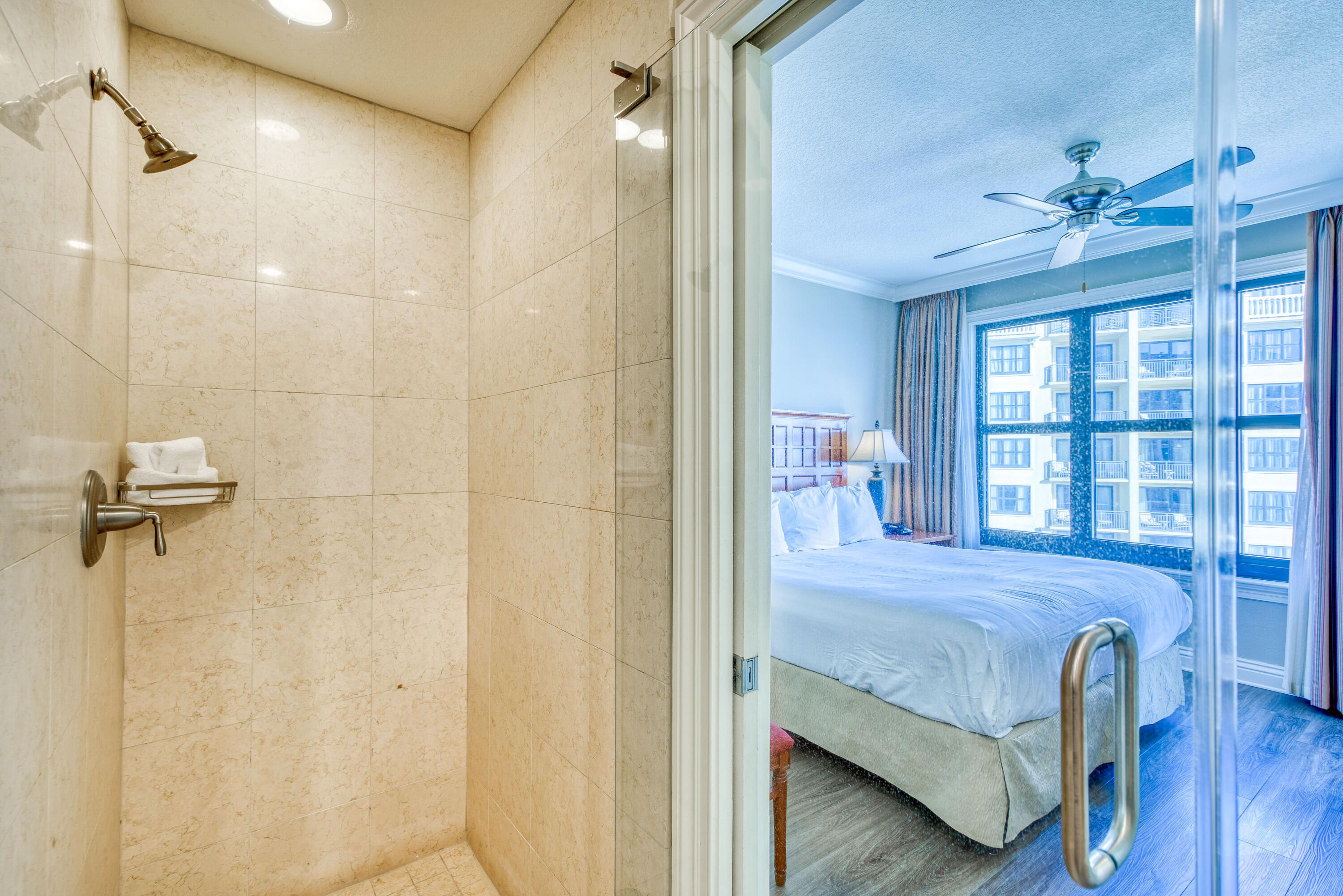 10 Harbor Boulevard, UNIT W1021