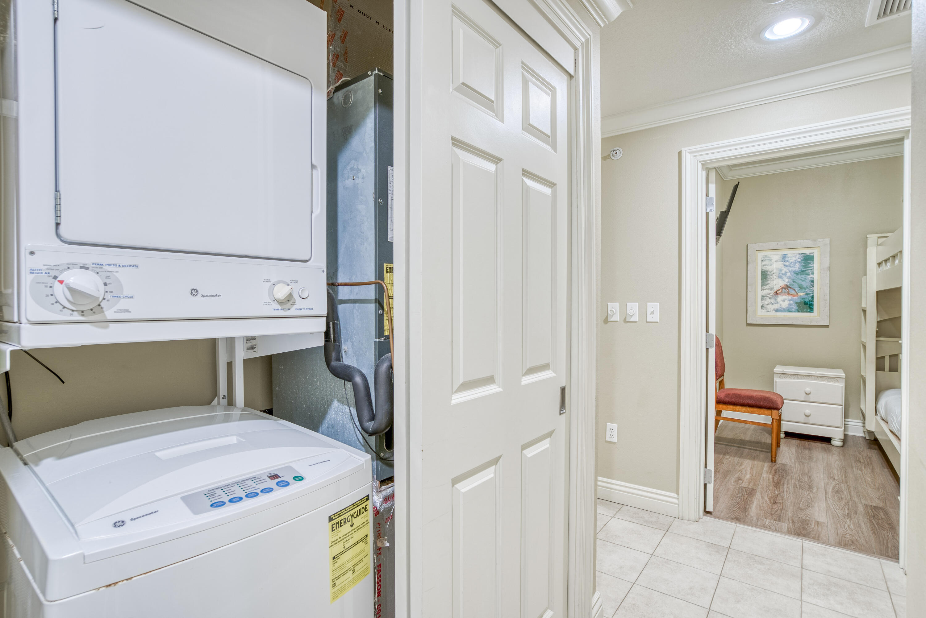 10 Harbor Boulevard, UNIT W1021