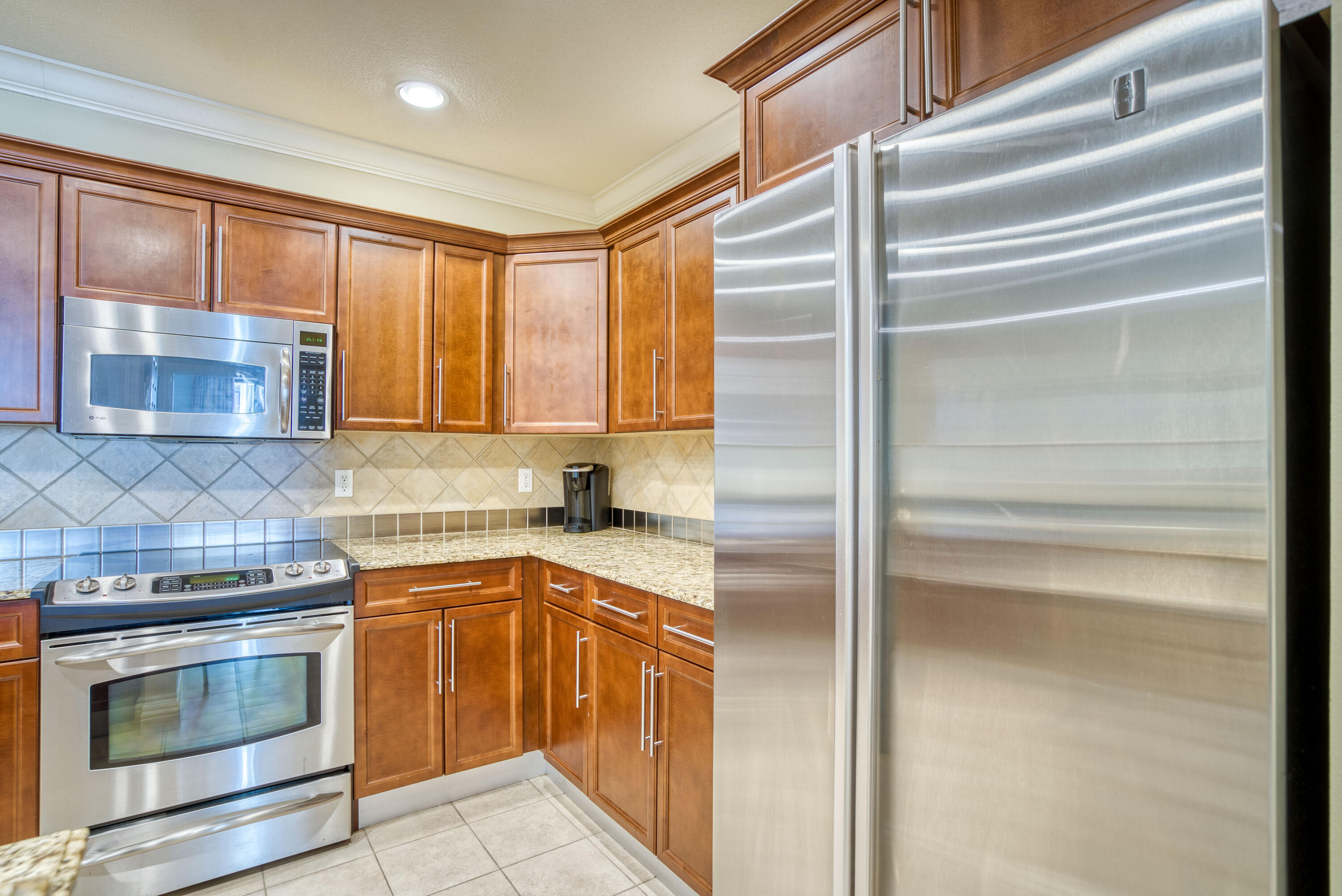 10 Harbor Boulevard, UNIT W1021