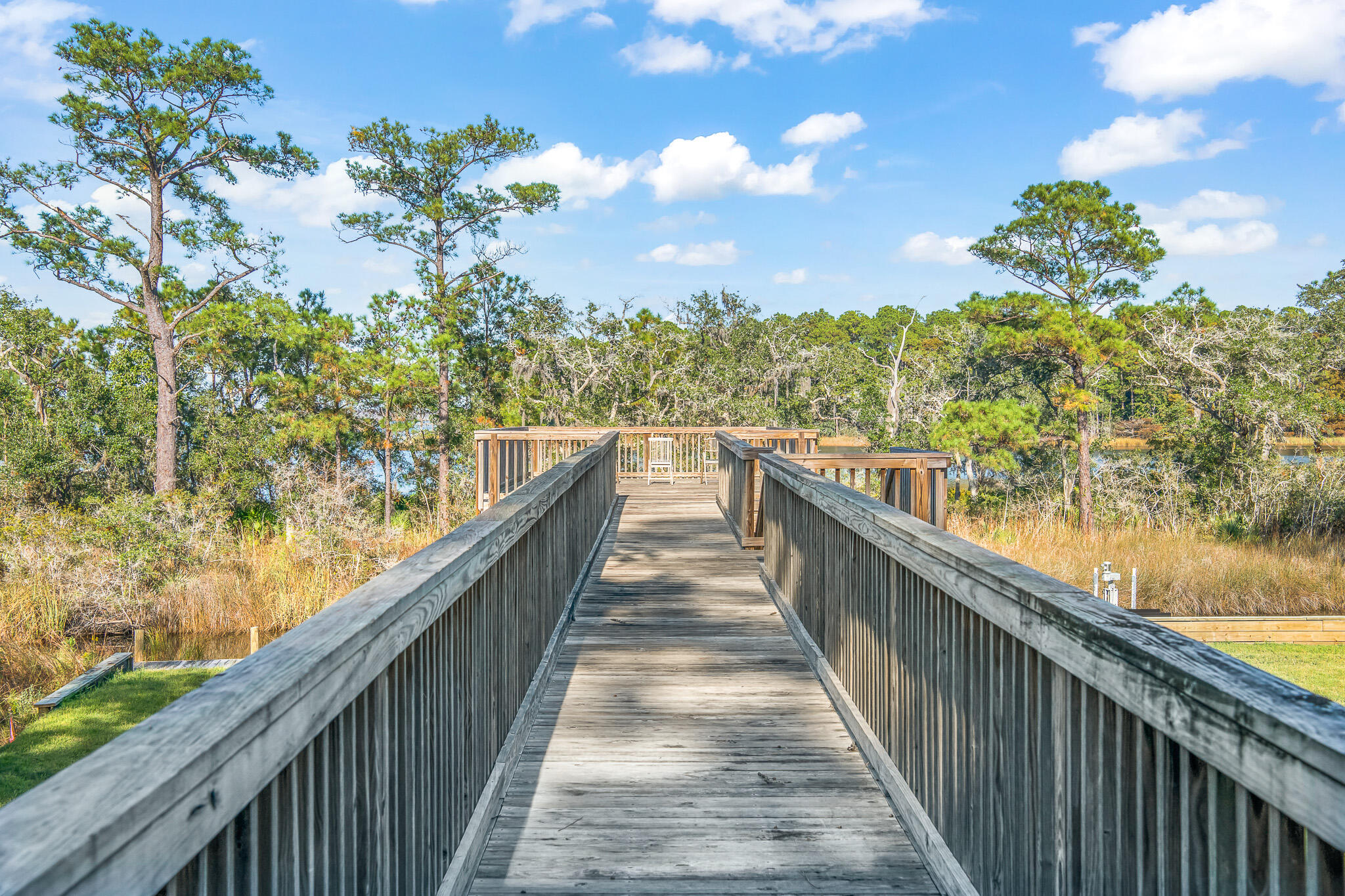 219 E Shallows Drive