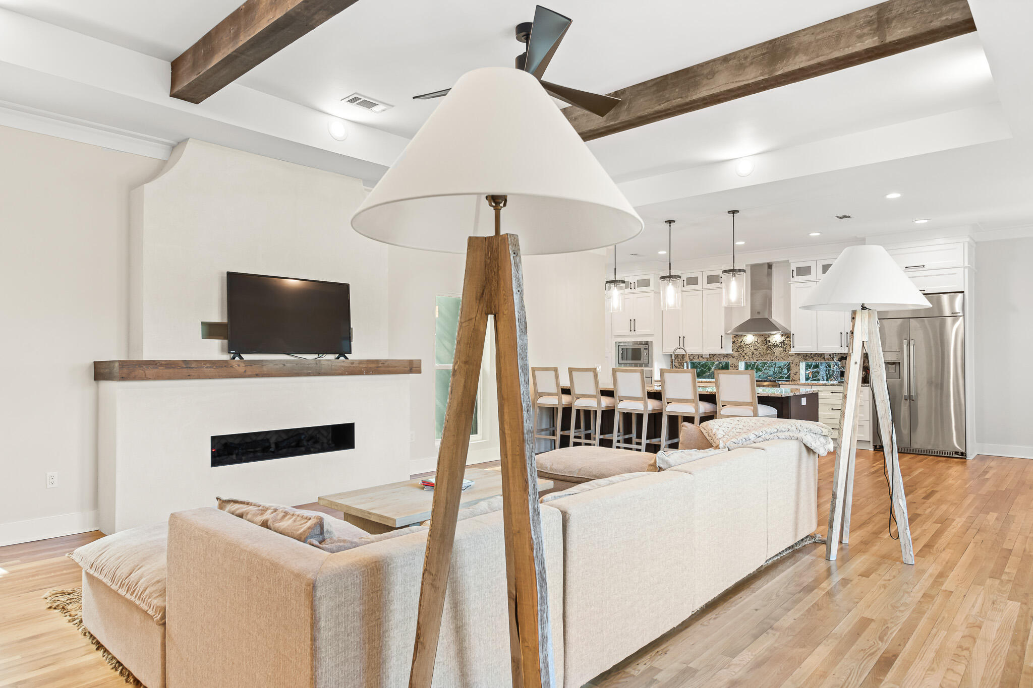 219 E Shallows Drive