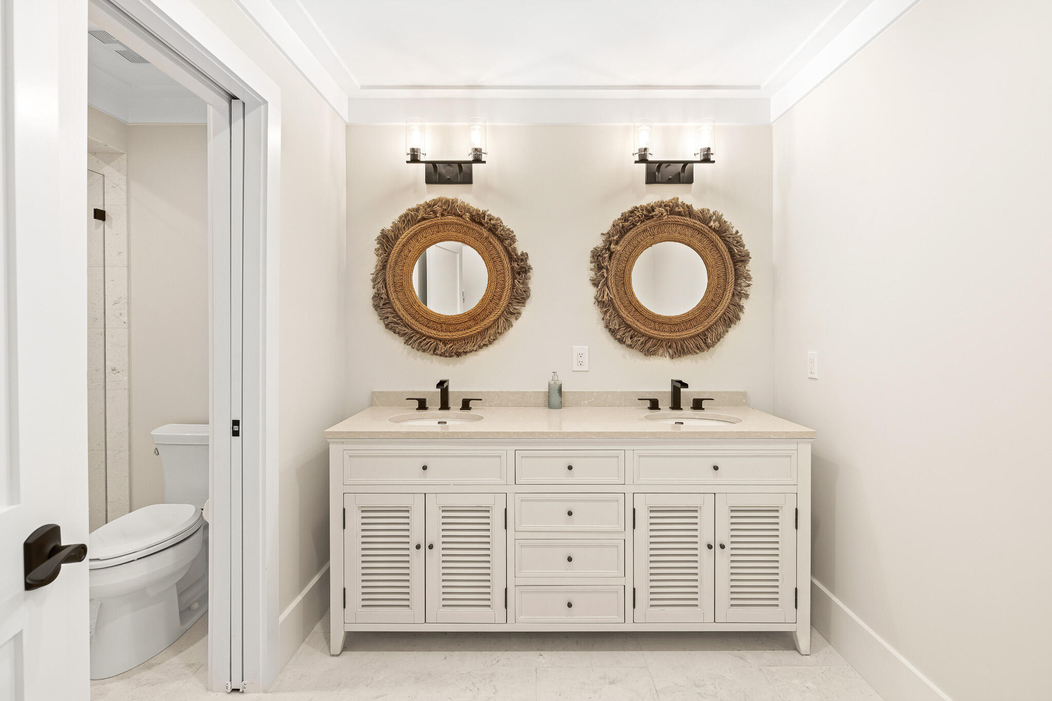 219 E Shallows Drive