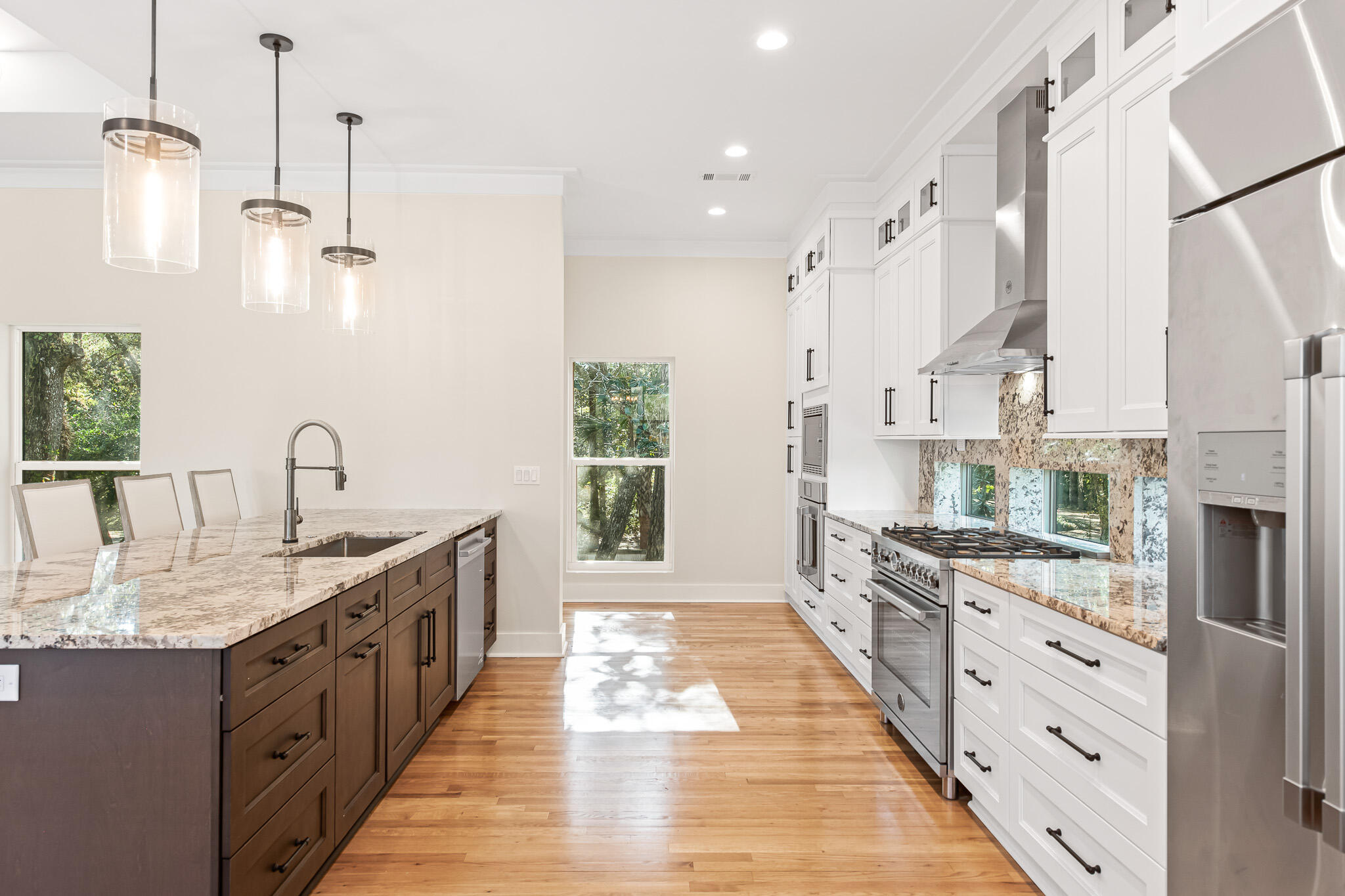 219 E Shallows Drive