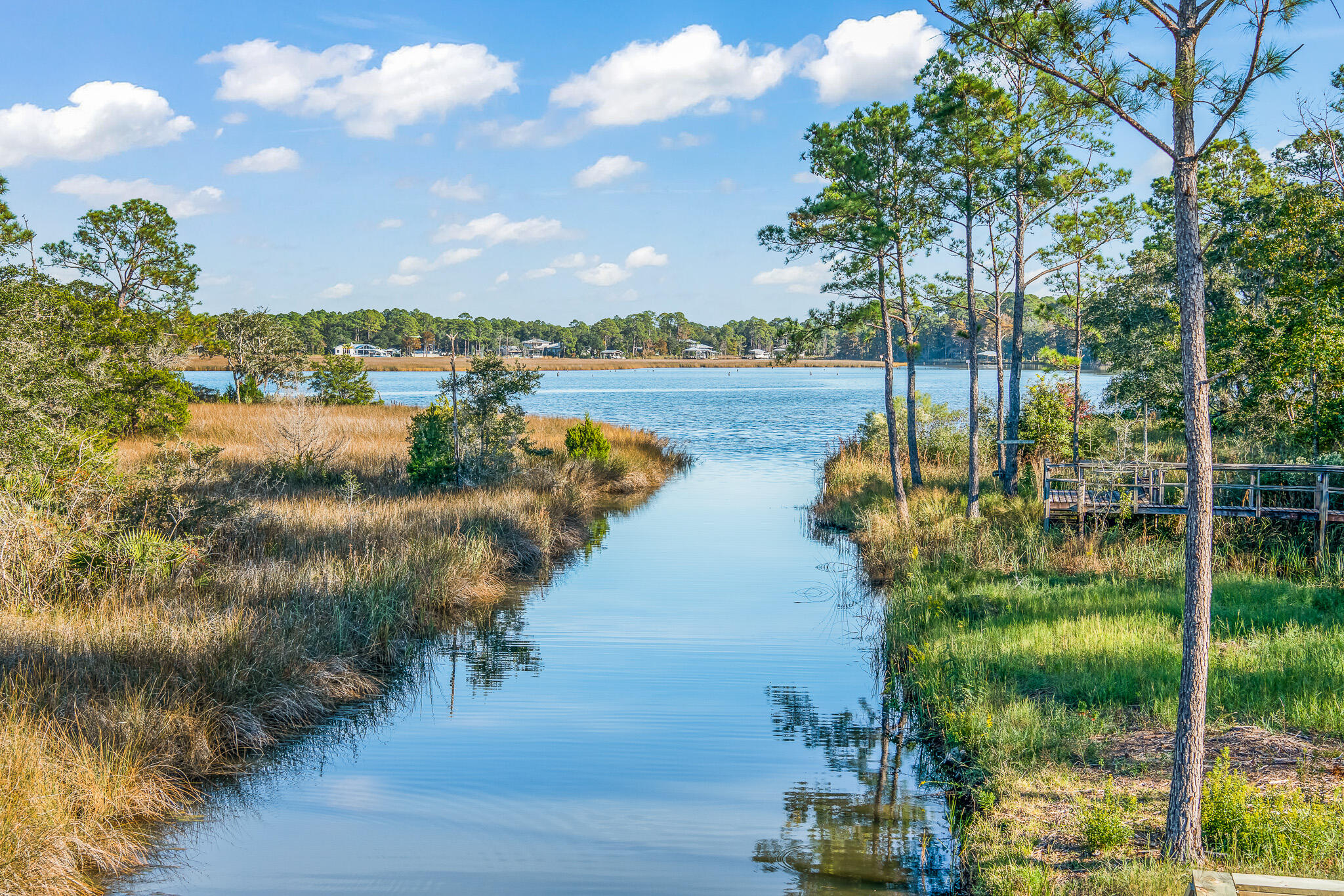 219 E Shallows Drive