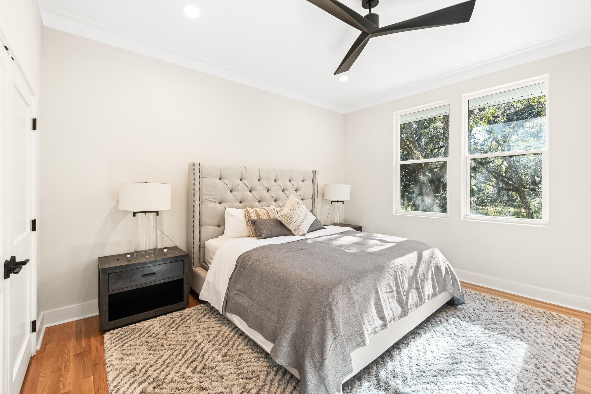 219 E Shallows Drive