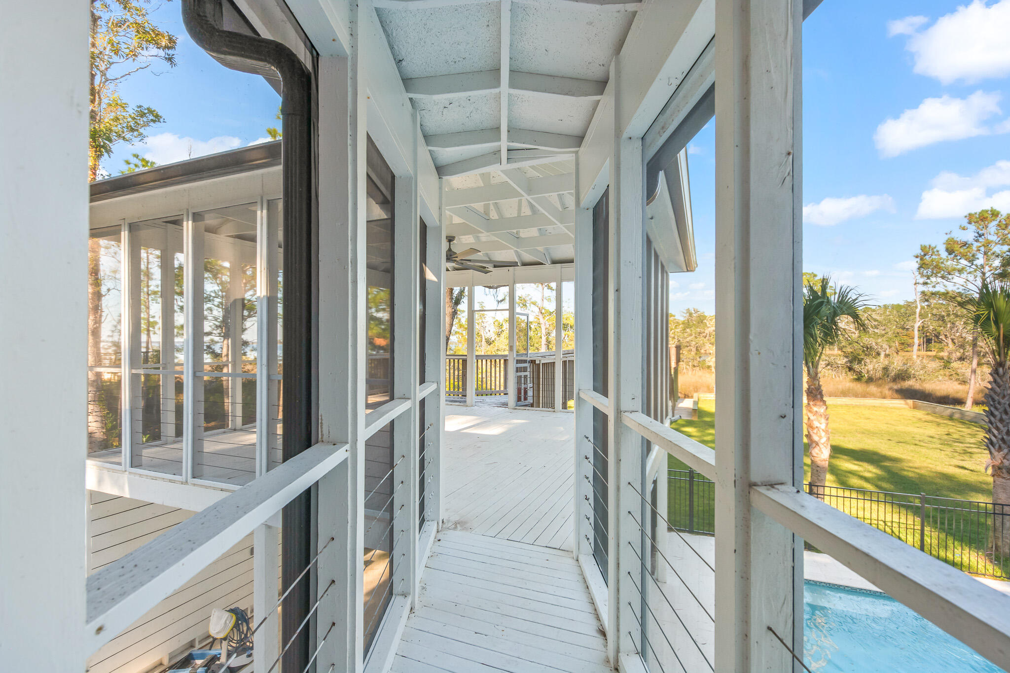 219 E Shallows Drive