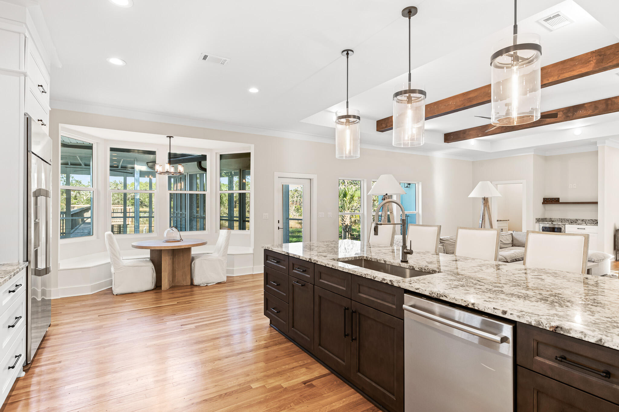 219 E Shallows Drive