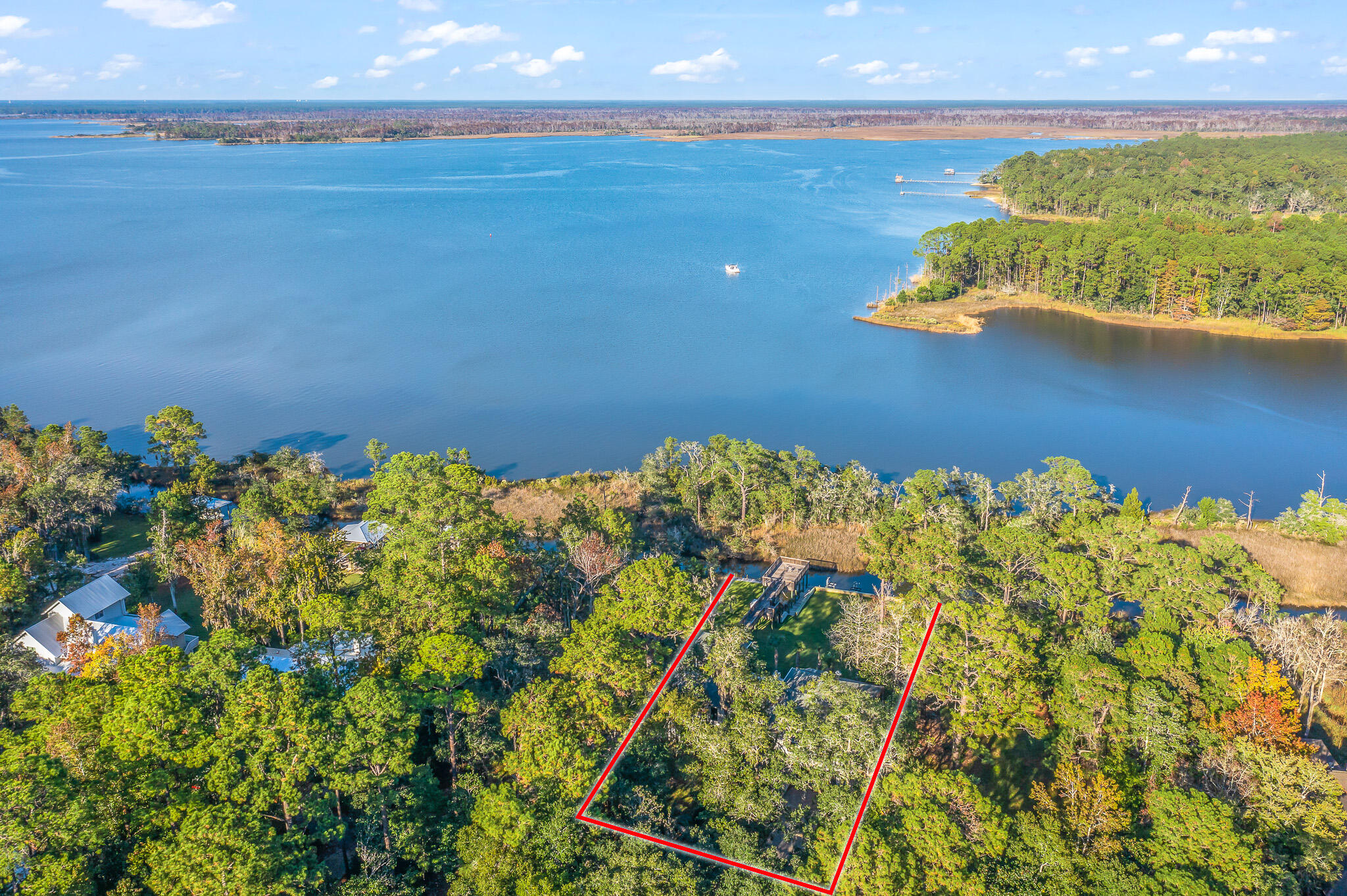 219 E Shallows Drive