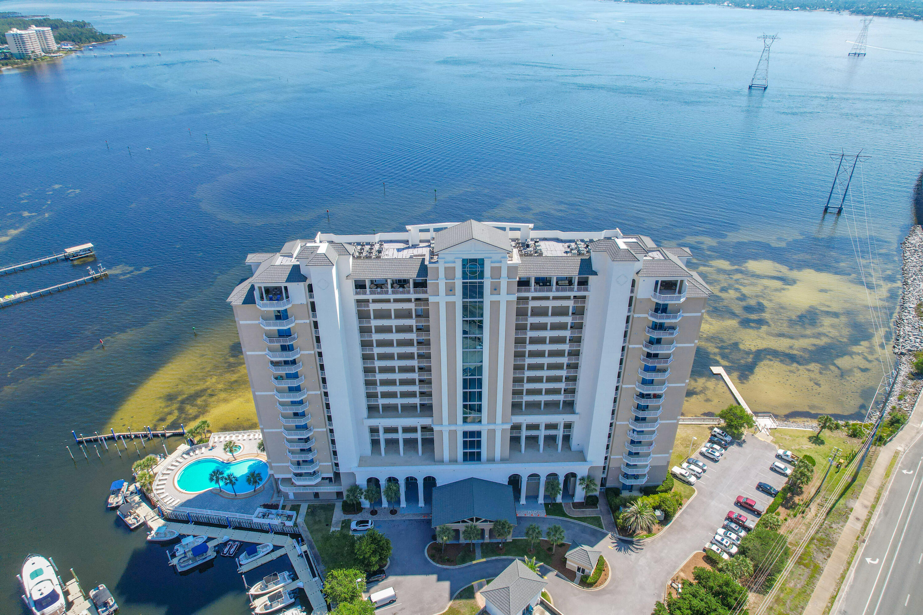 6422 W Highway 98, 1405