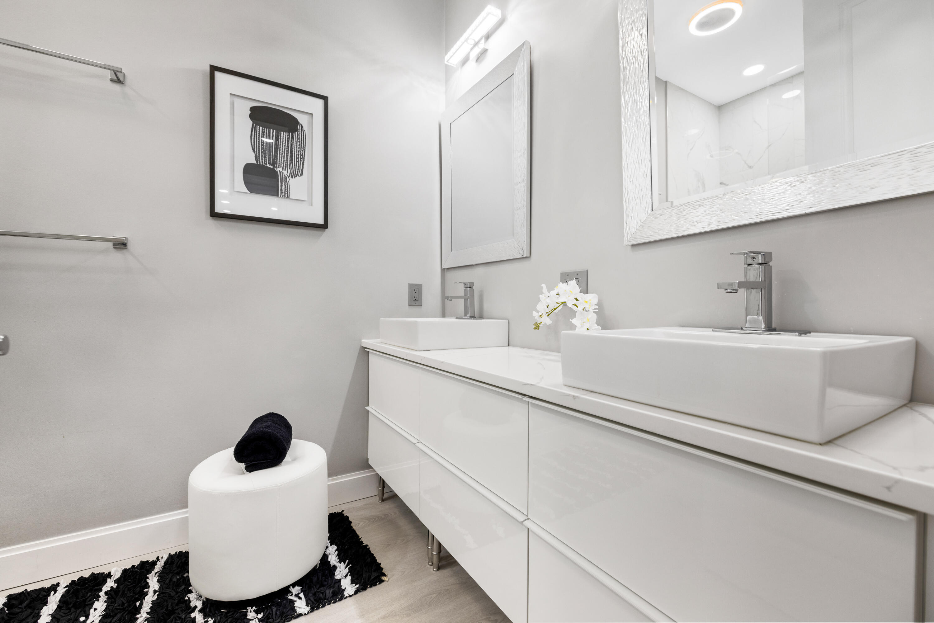 6422 W Highway 98, 1405