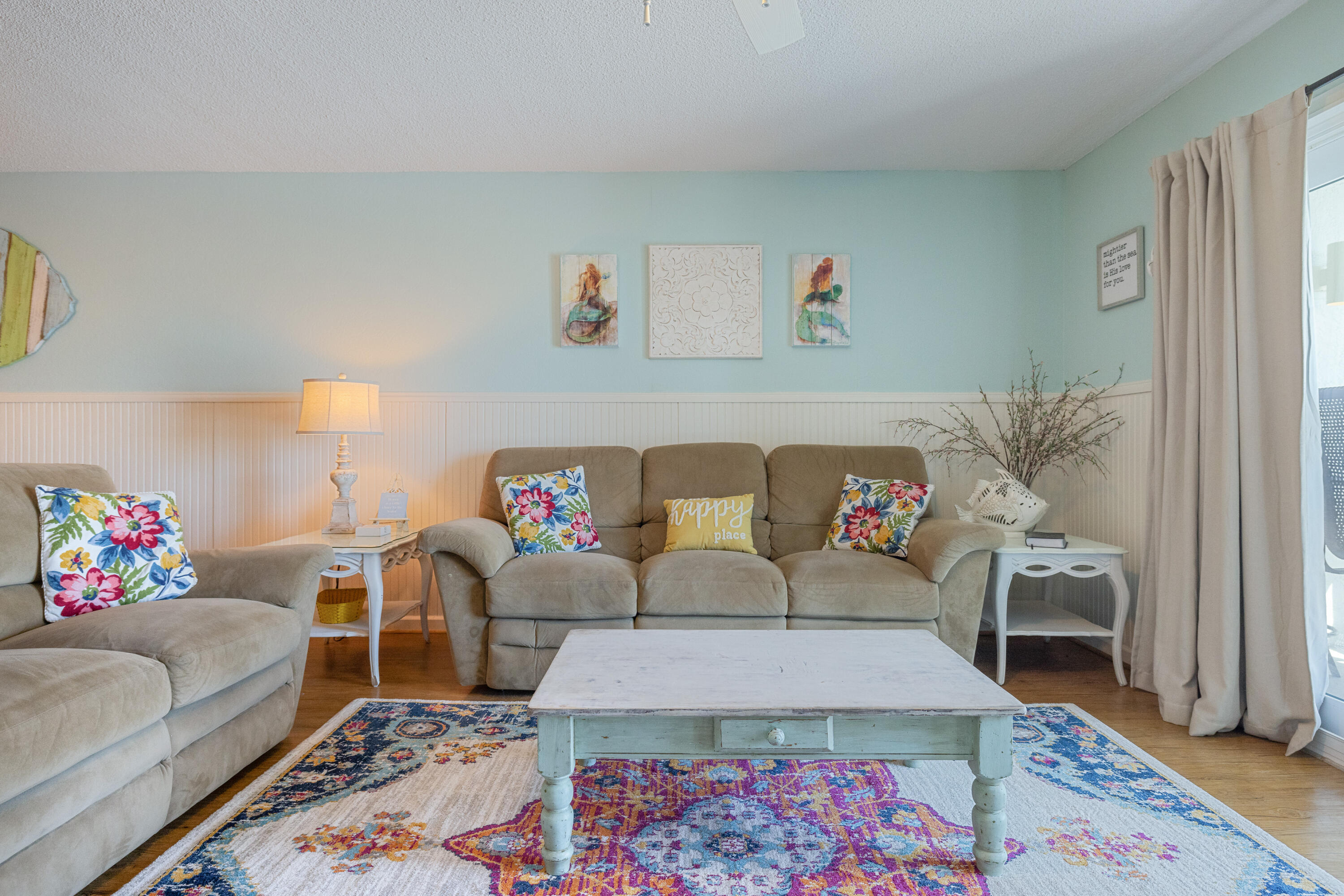 6213 Thomas Drive, 104