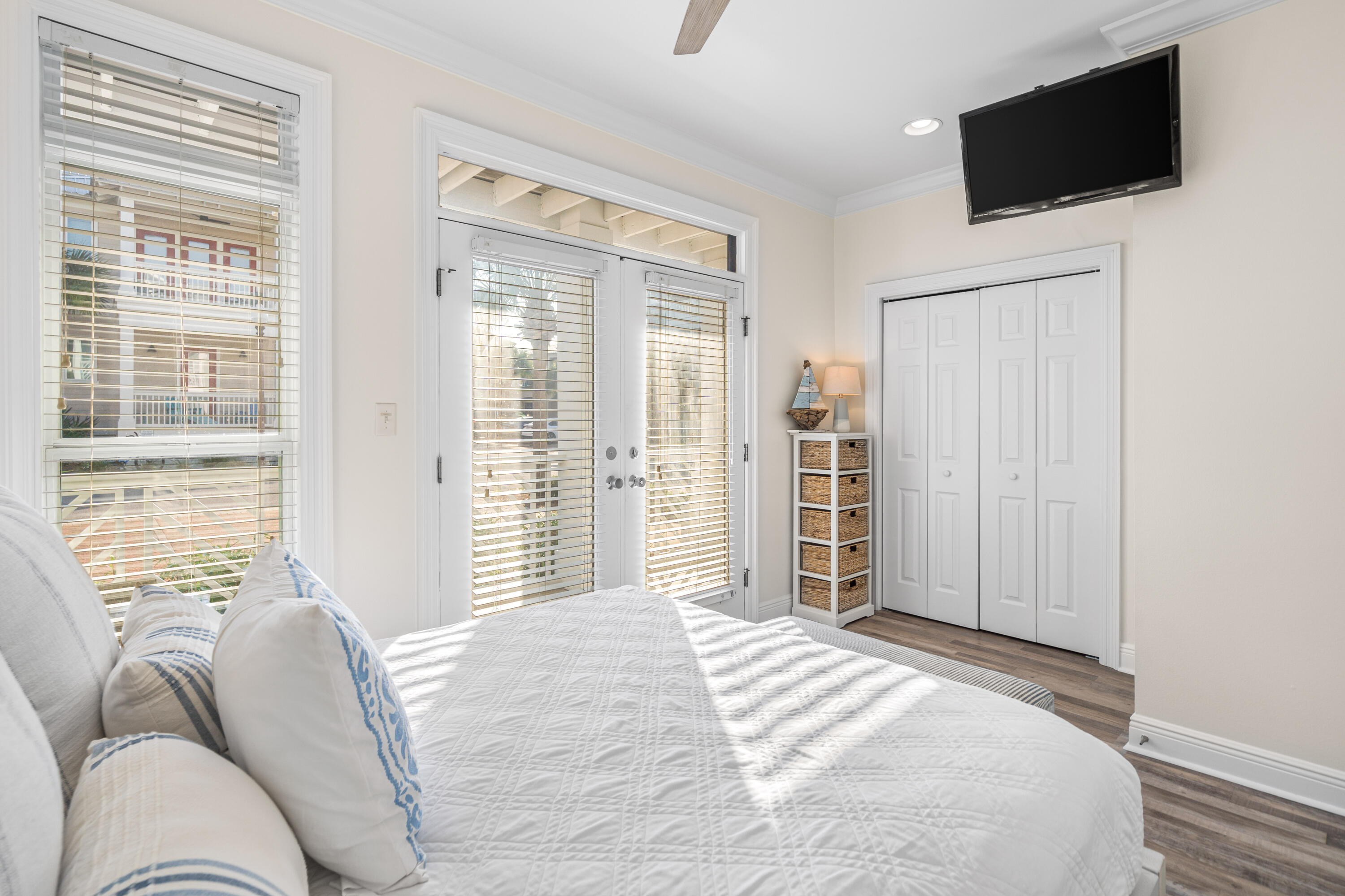 61 W Seacrest Beach Boulevard