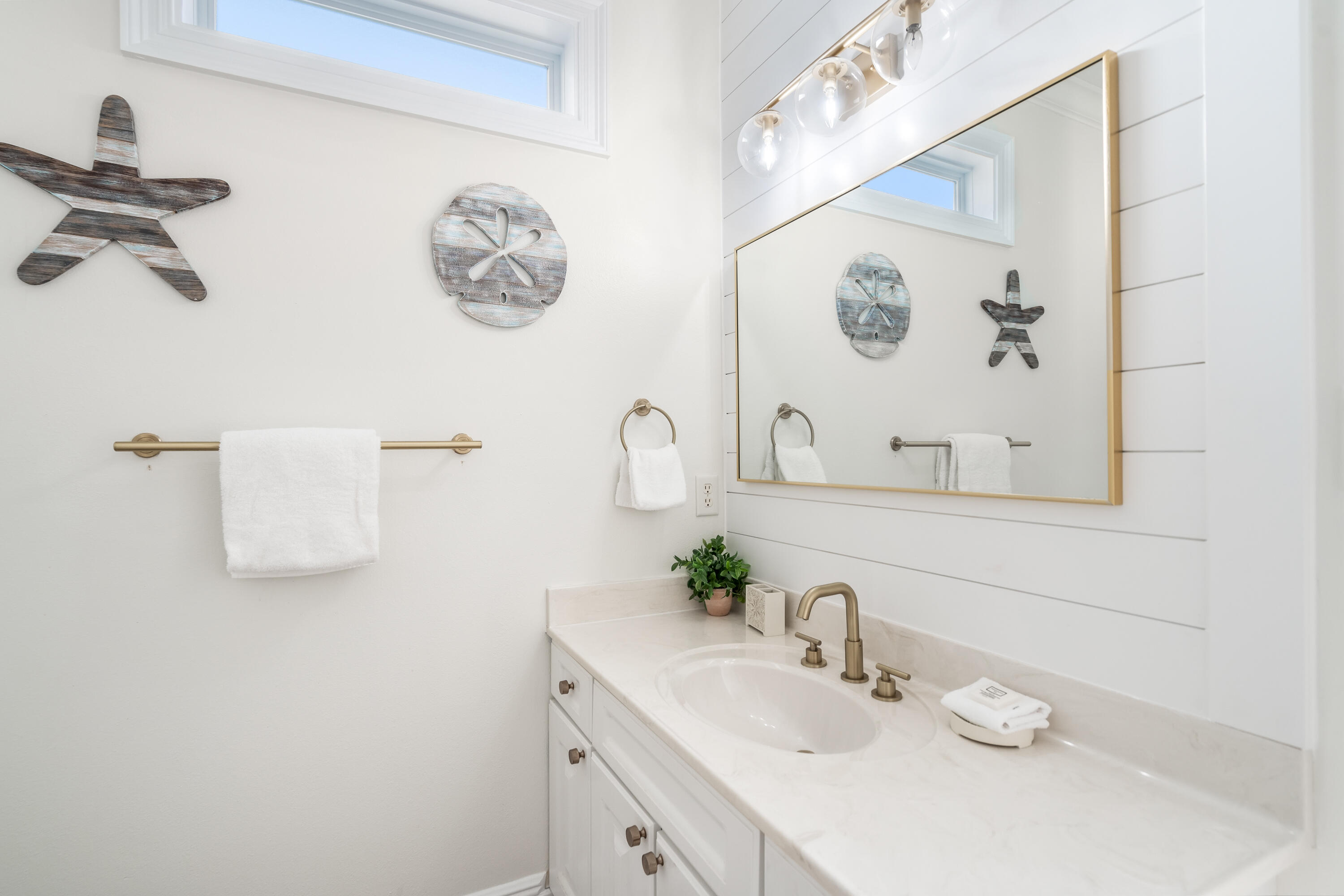 61 W Seacrest Beach Boulevard