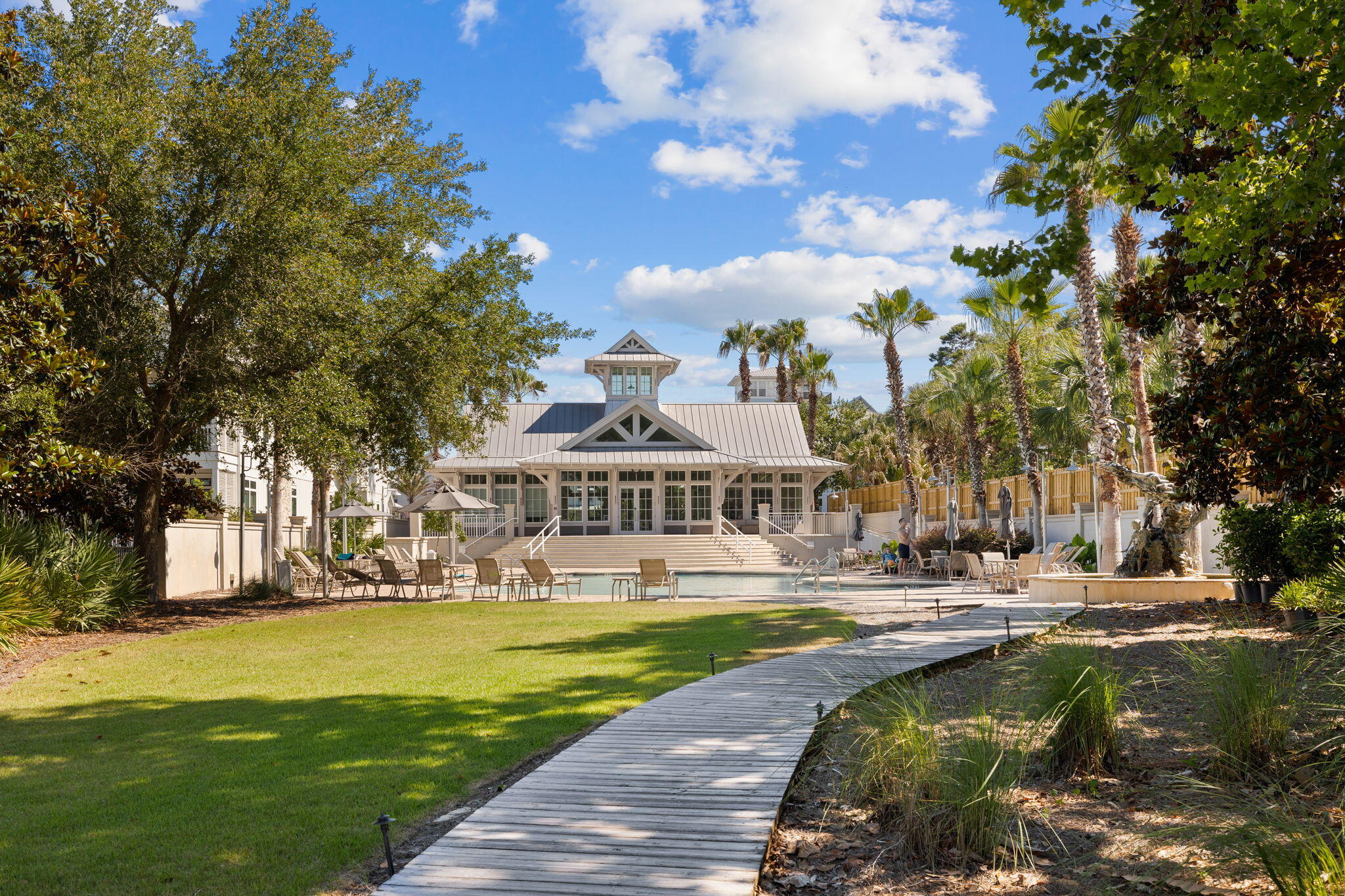 64 Grande Pointe Drive