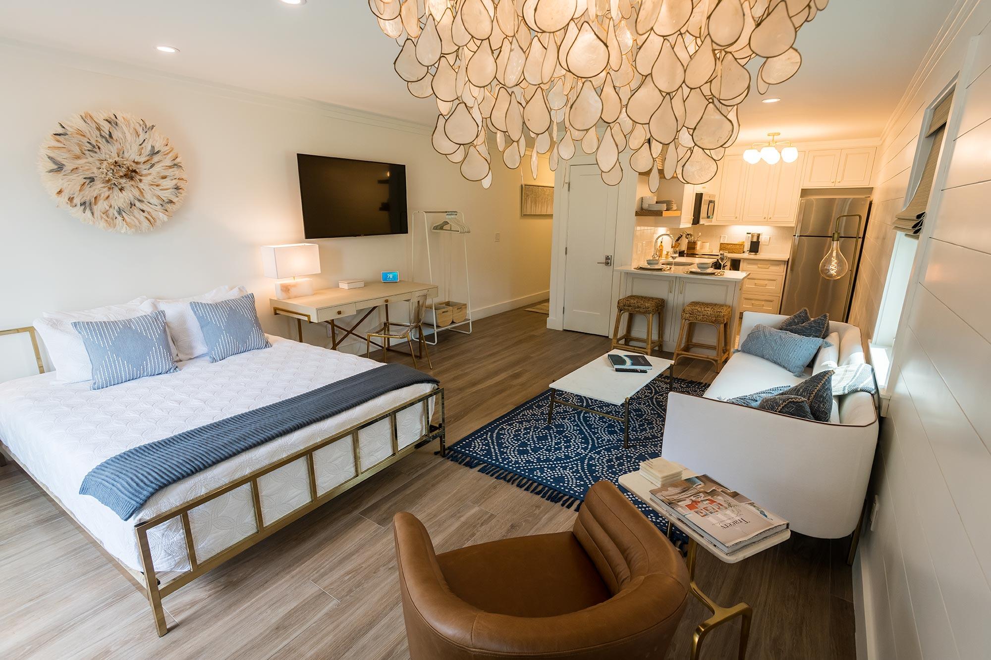 126 S Walton Lakeshore Drive, UNIT 101