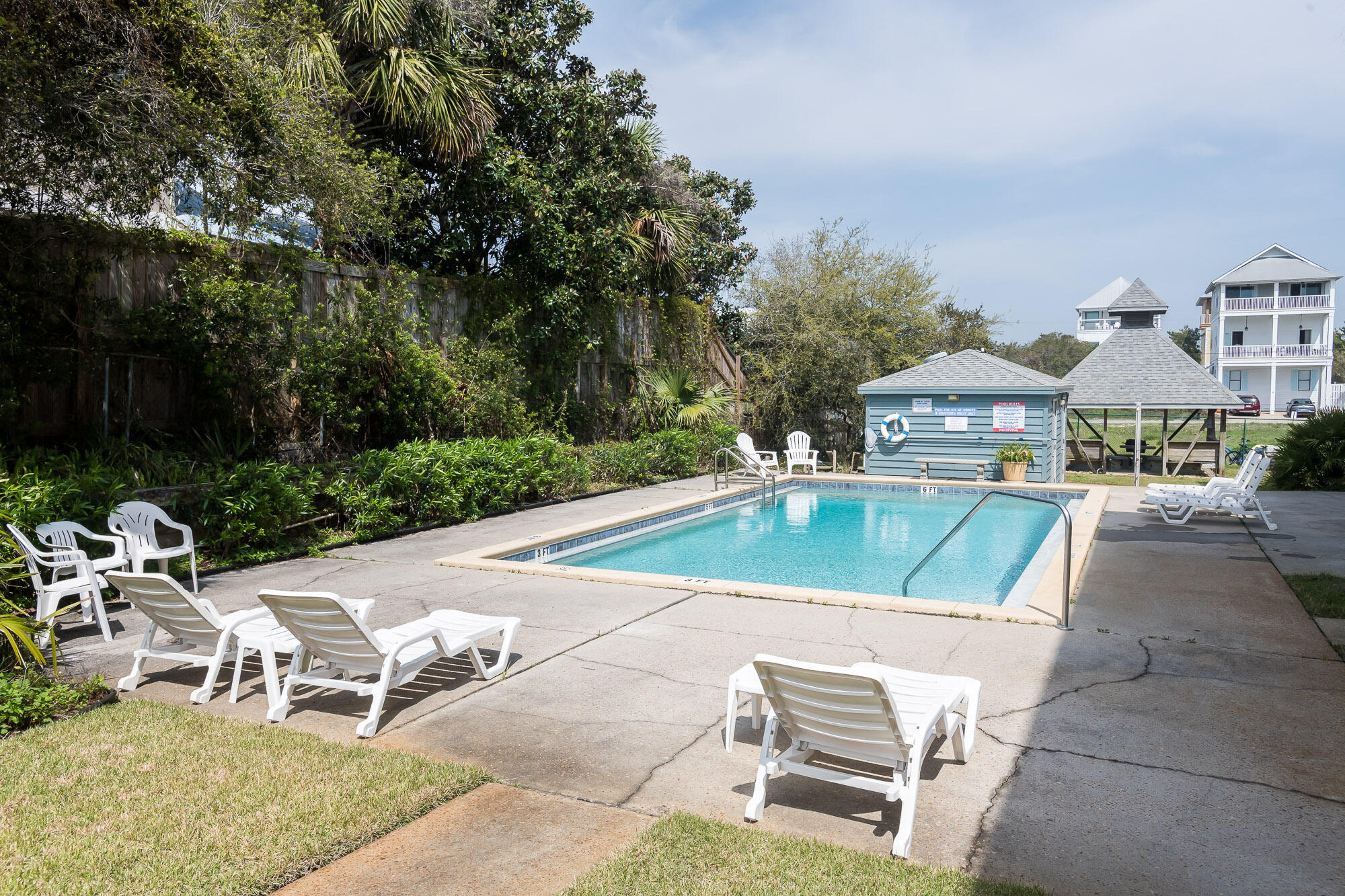 126 S Walton Lakeshore Drive, UNIT 101