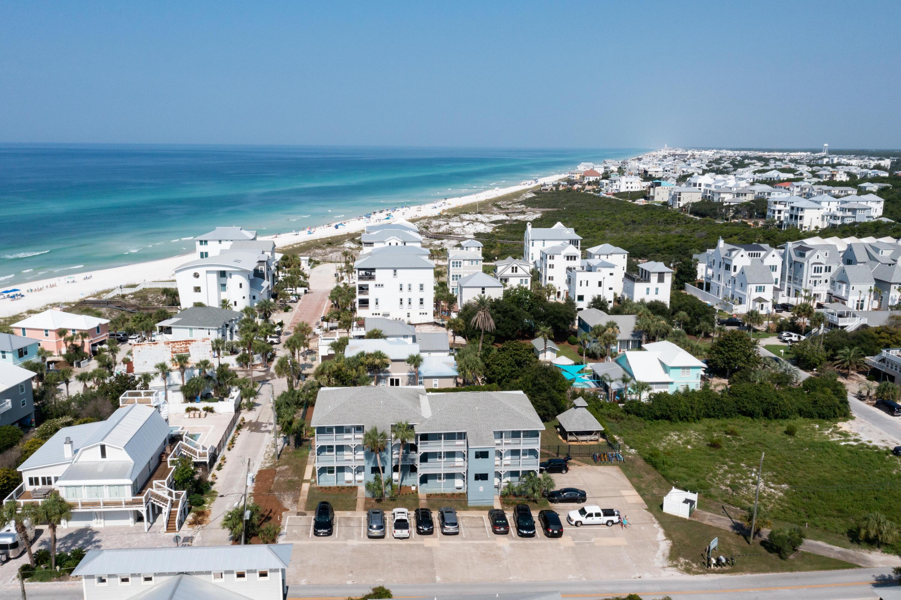 126 S Walton Lakeshore Drive, UNIT 101