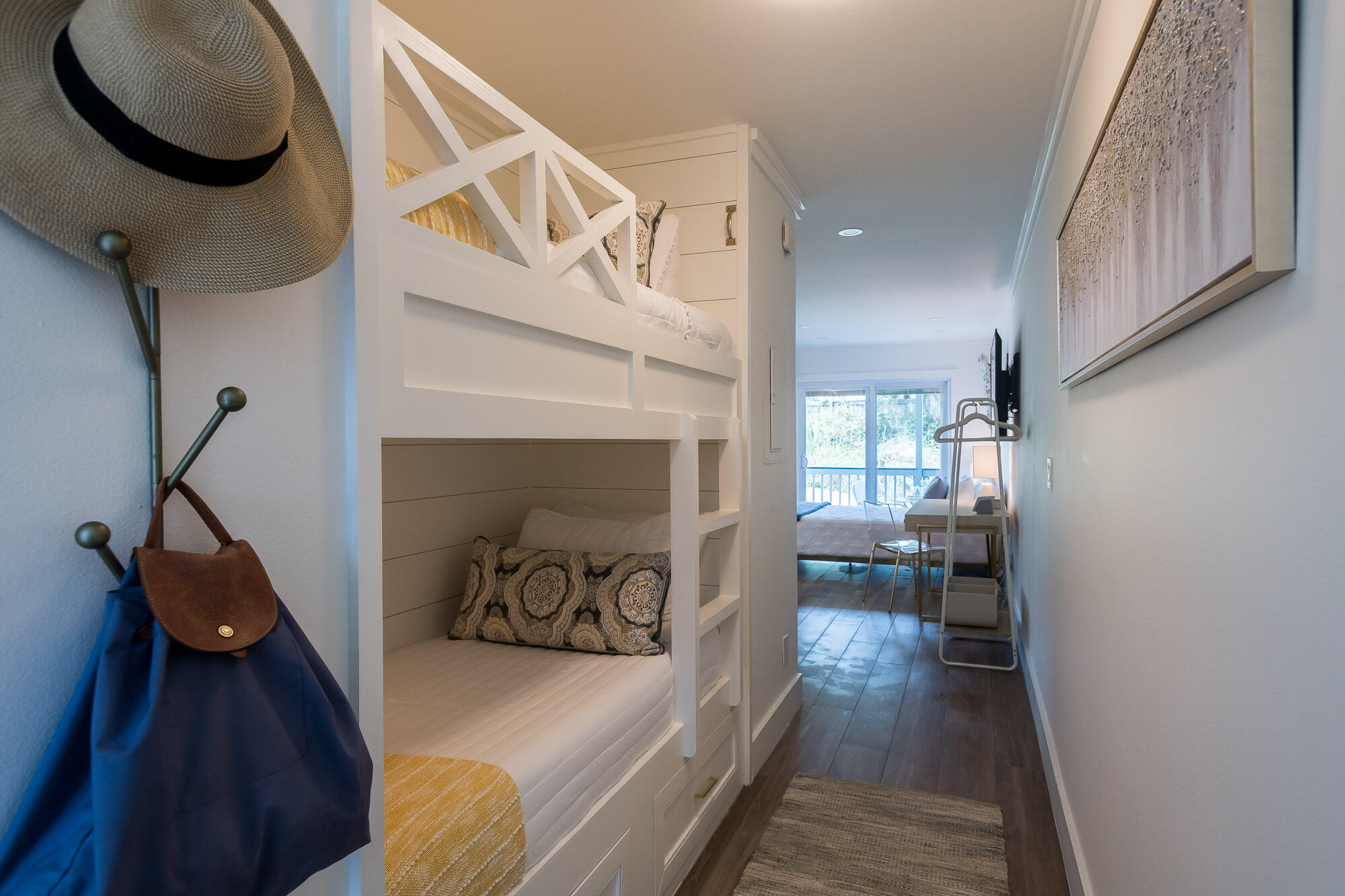 126 S Walton Lakeshore Drive, UNIT 101