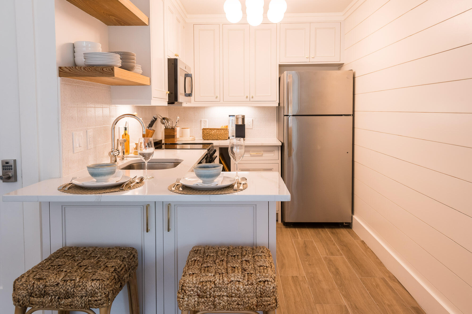 126 S Walton Lakeshore Drive, UNIT 101