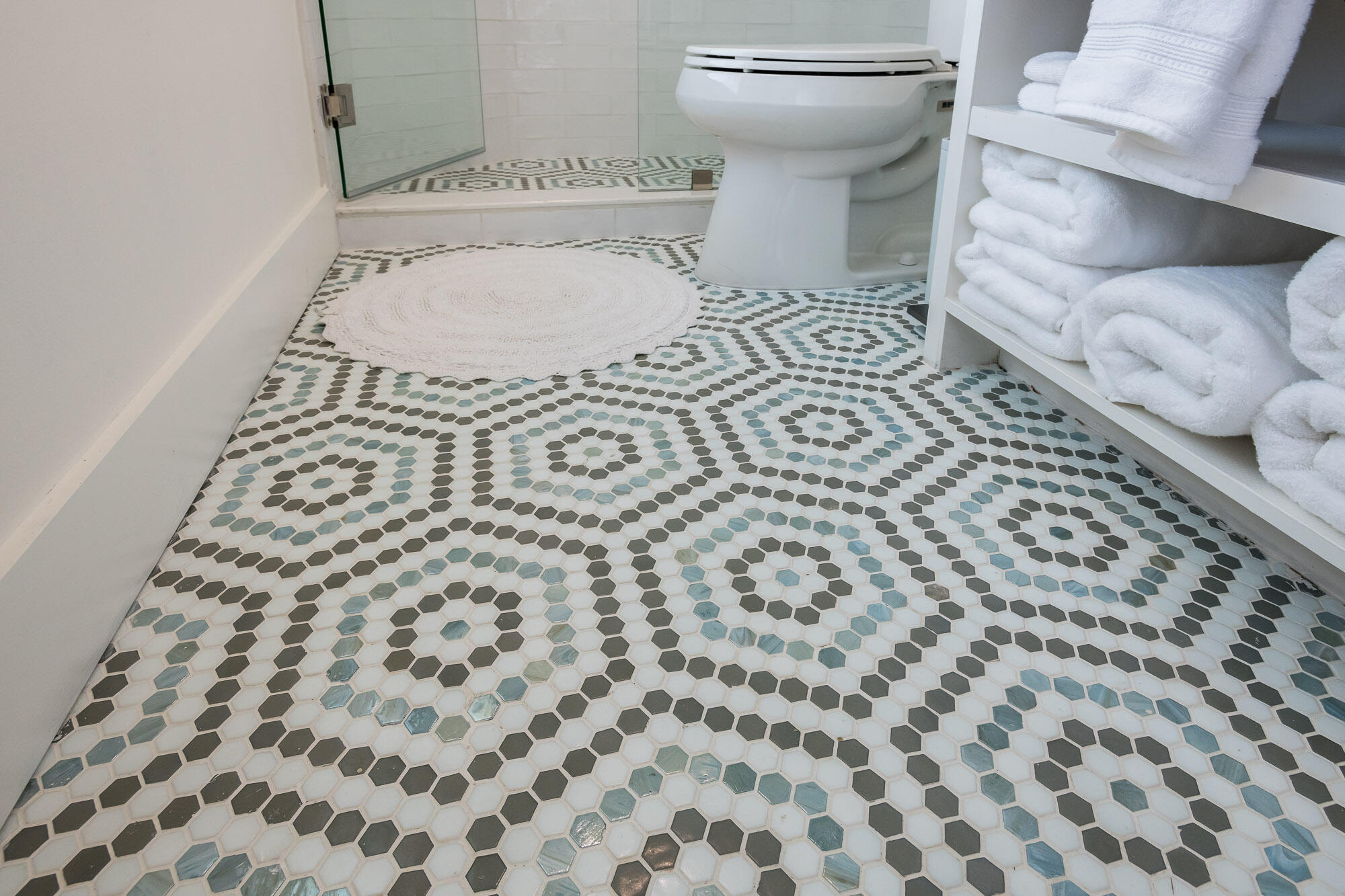 126 S Walton Lakeshore Drive, UNIT 101