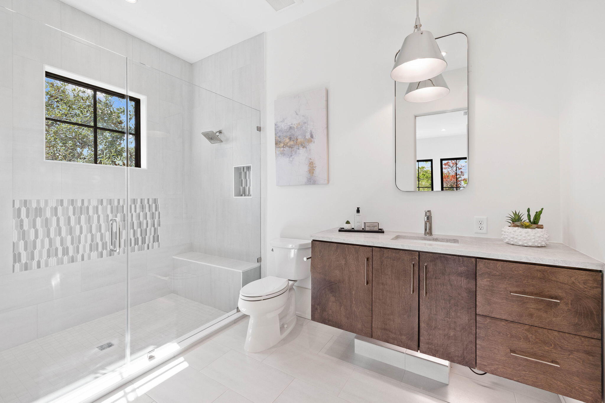 91 S Grande Pointe Drive